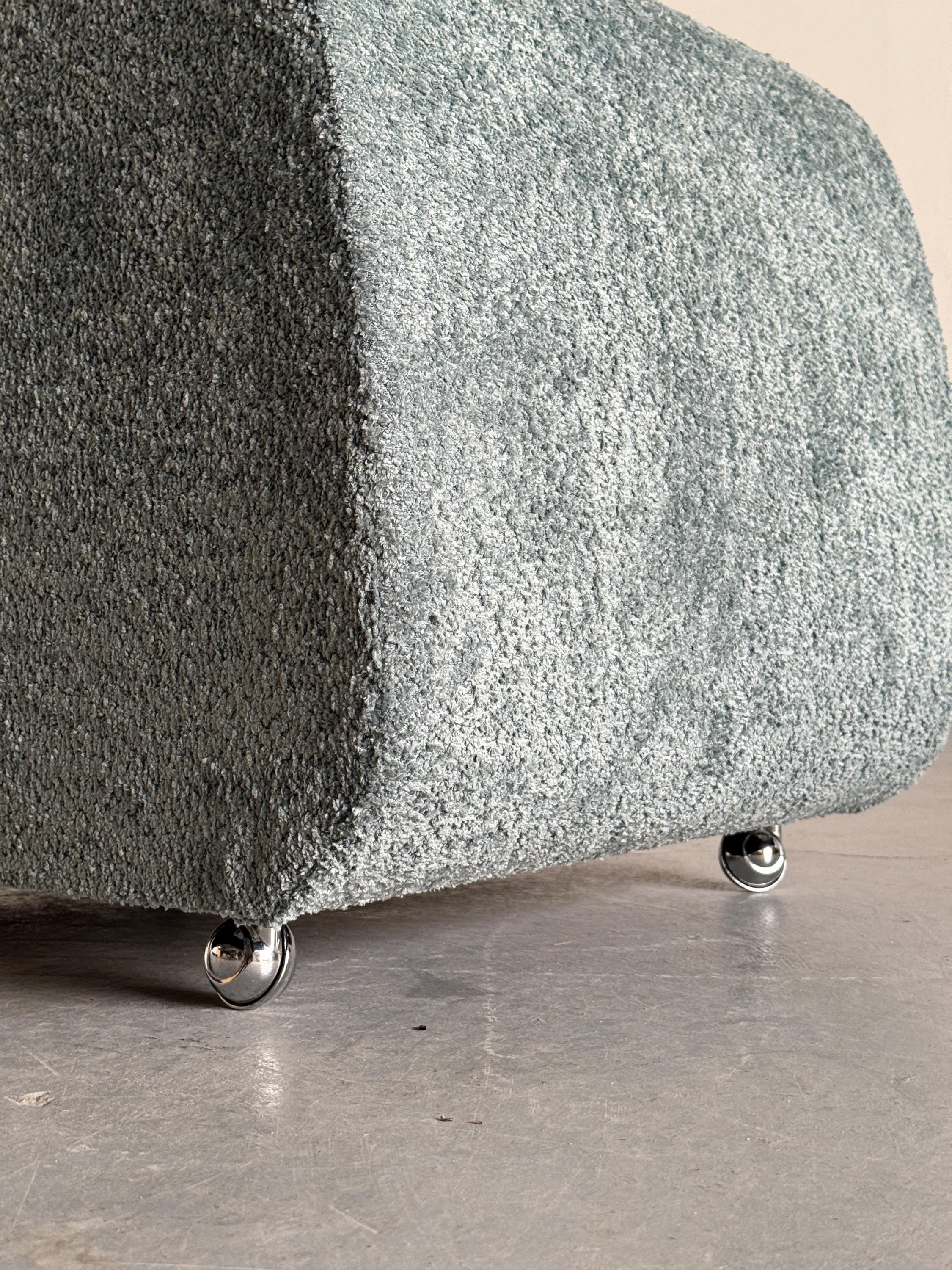 Italian Club Chair in Boucle Fabric, 1970s