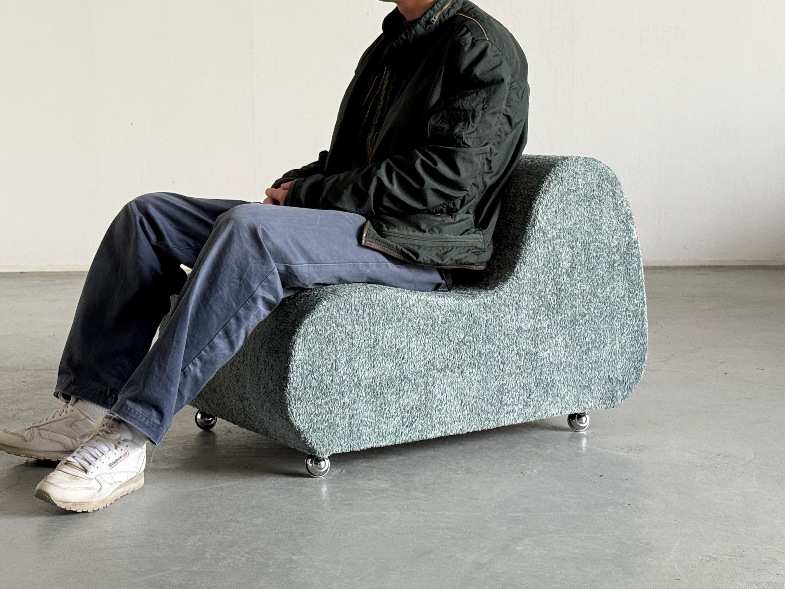 Italian Club Chair in Boucle Fabric, 1970s
