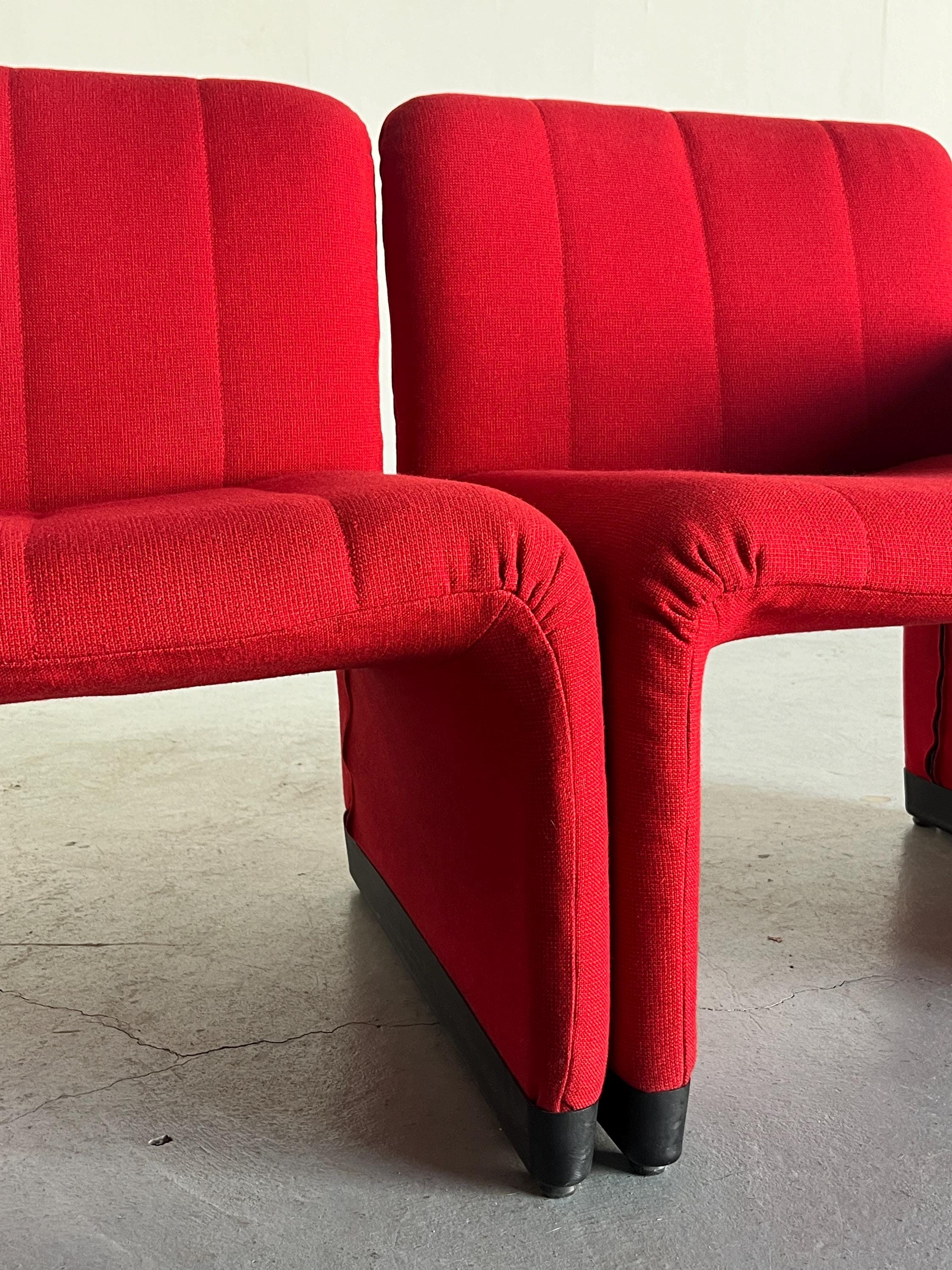 Postmodern Loveseats in Style of Giancarlo Piretti, 1970s