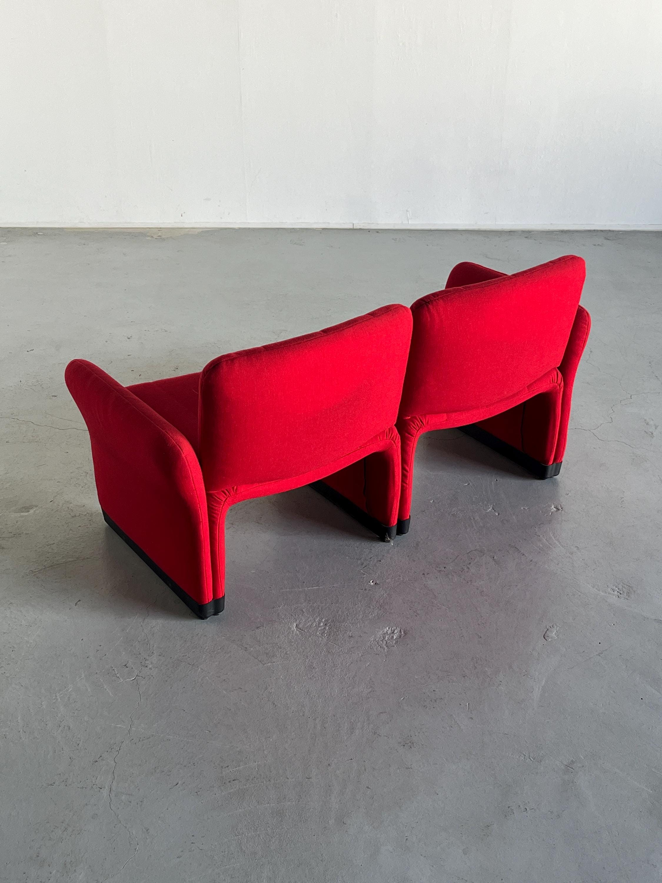 Postmodern Loveseats in Style of Giancarlo Piretti, 1970s
