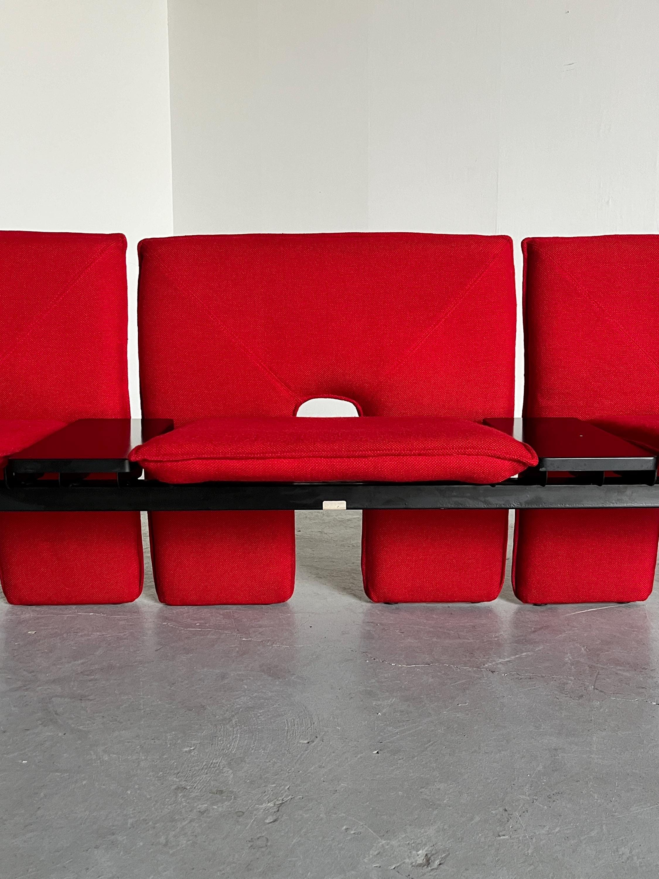 Postmodern Three-seater Sofa in Red Wool