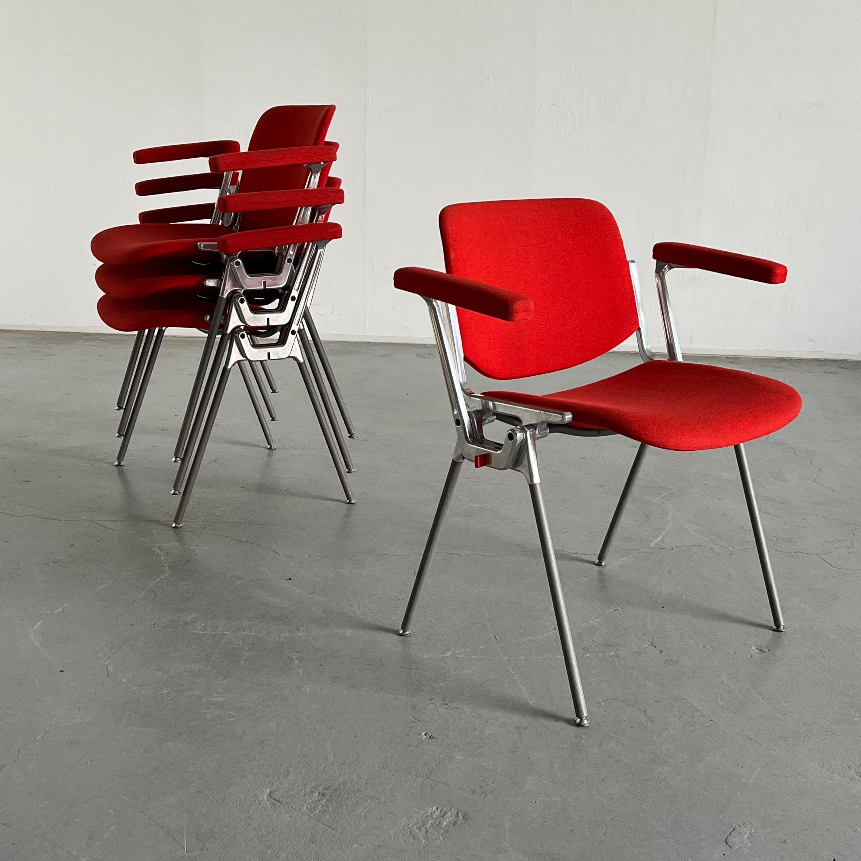 DSC 106 Chairs by Giancarlo Piretti for Anonima Castelli, 1965