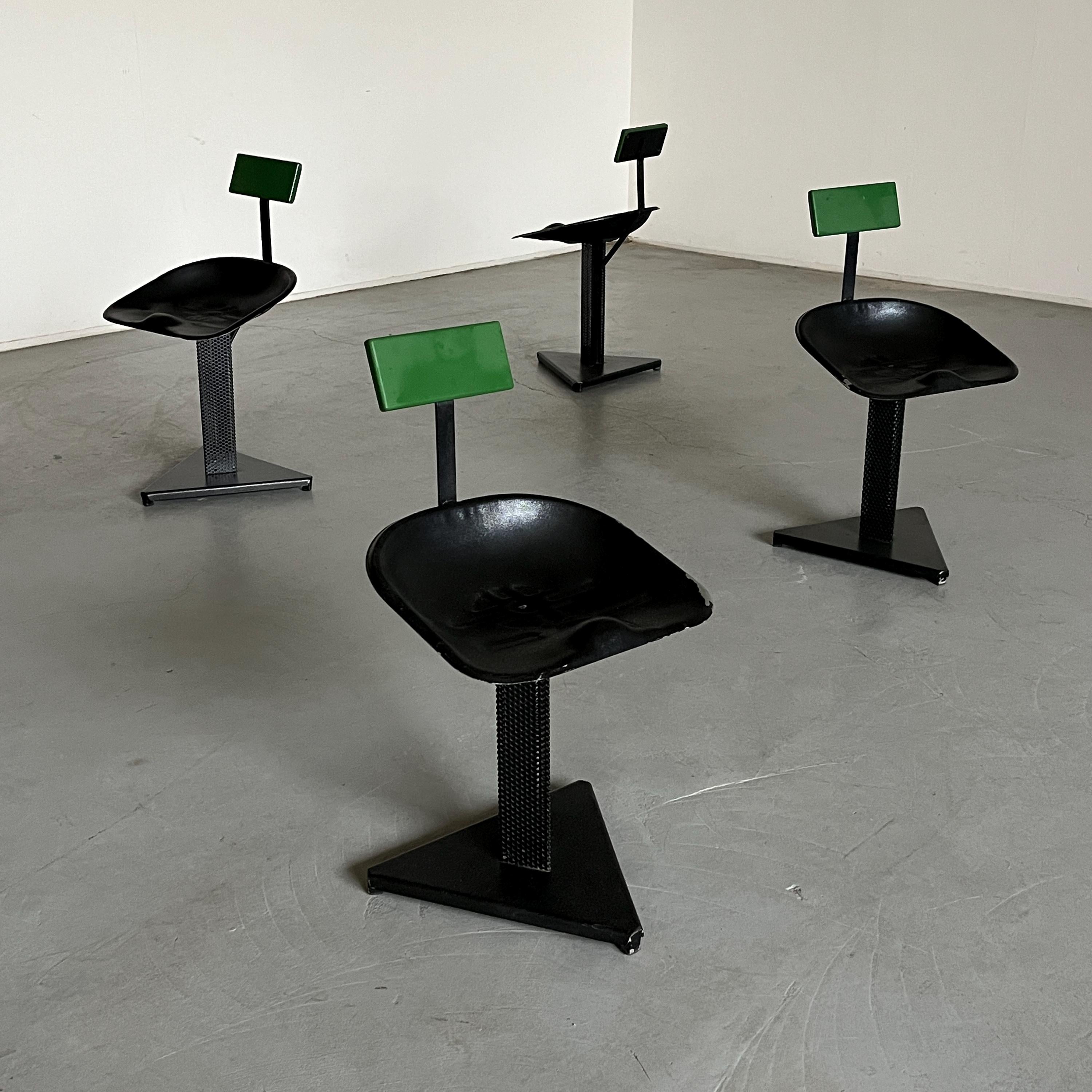 Set of 4 Italian Memphis Design Abstract Geometrical Postmodern Dining Chairs or Accent Chairs, 1980s Italy