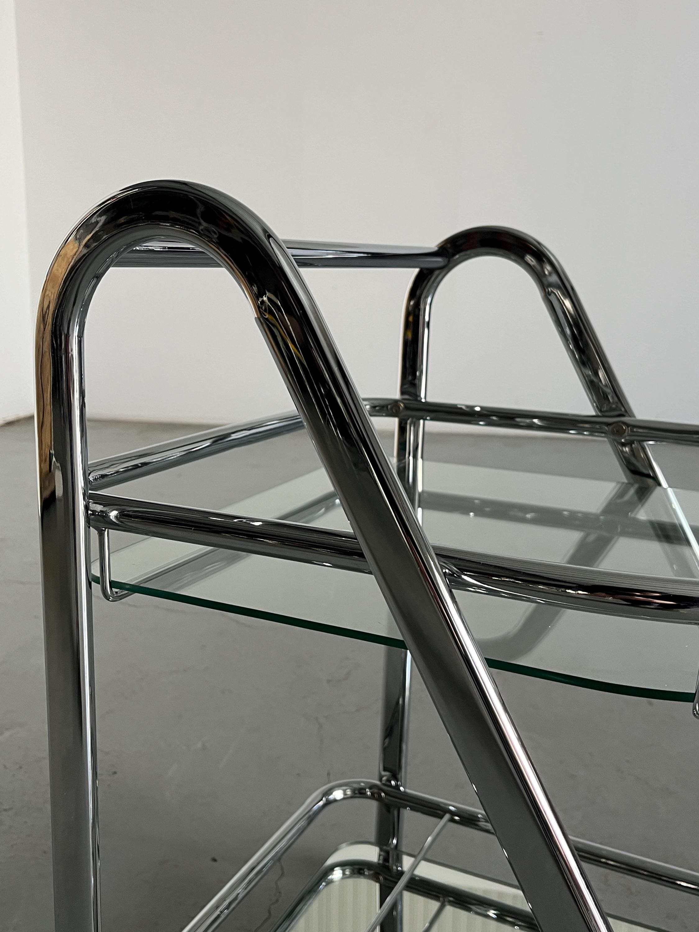 Serving Trolley in Chromed Steel, Glass and Mirror, 1970s Italy