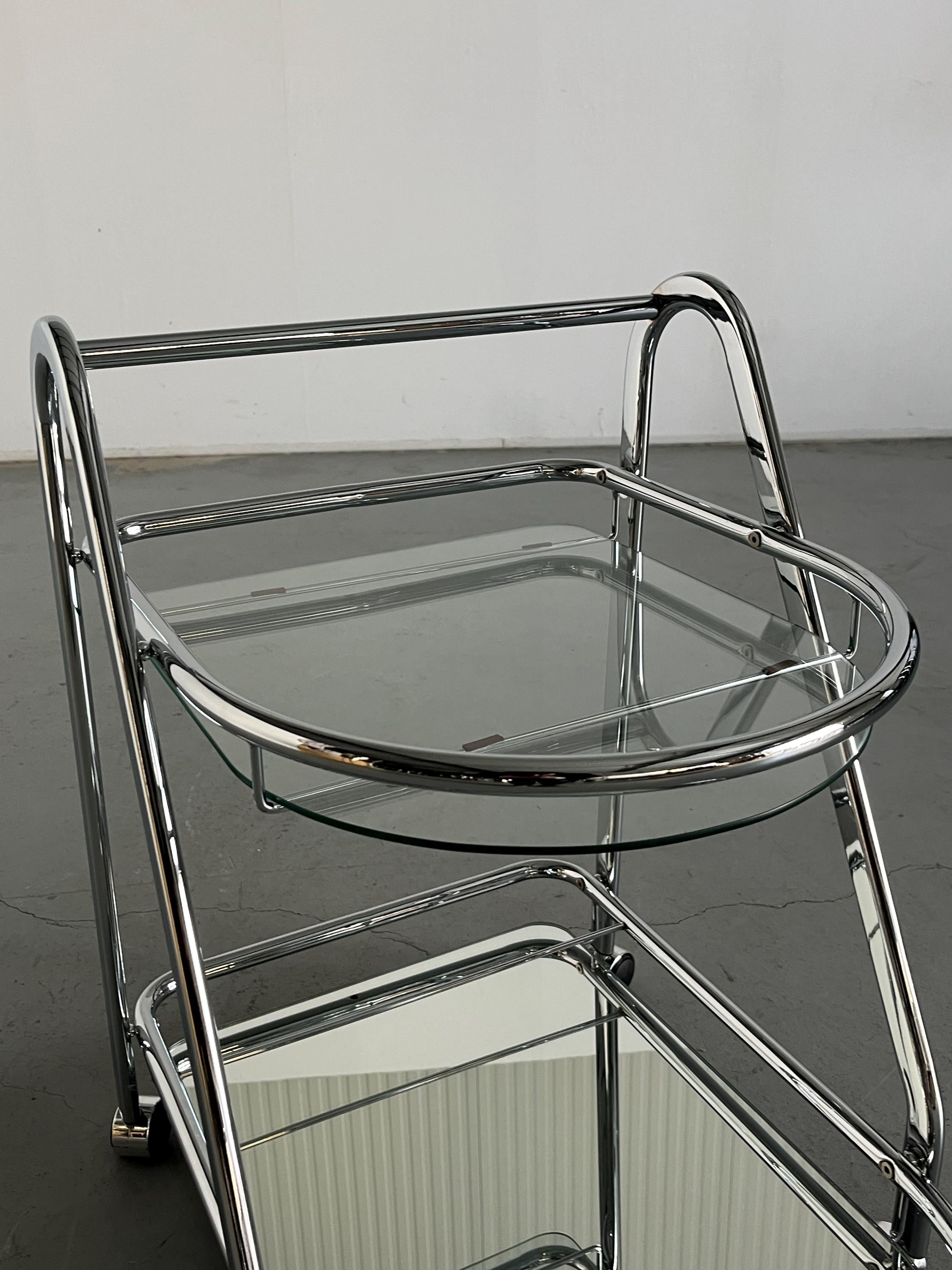 Serving Trolley in Chromed Steel, Glass and Mirror, 1970s Italy