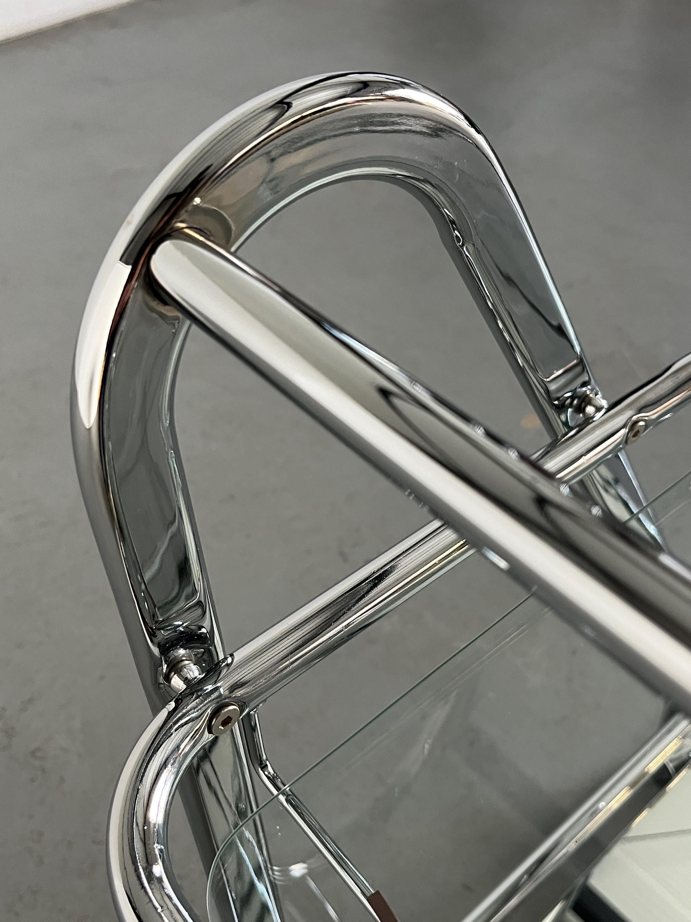 Serving Trolley in Chromed Steel, Glass and Mirror, 1970s Italy