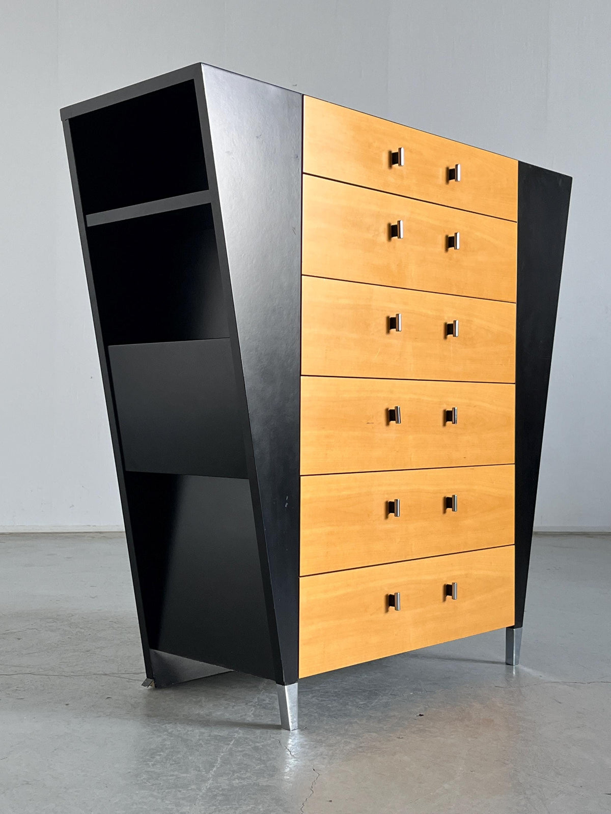 Memphis Design Chest of Drawers by Schönbuch