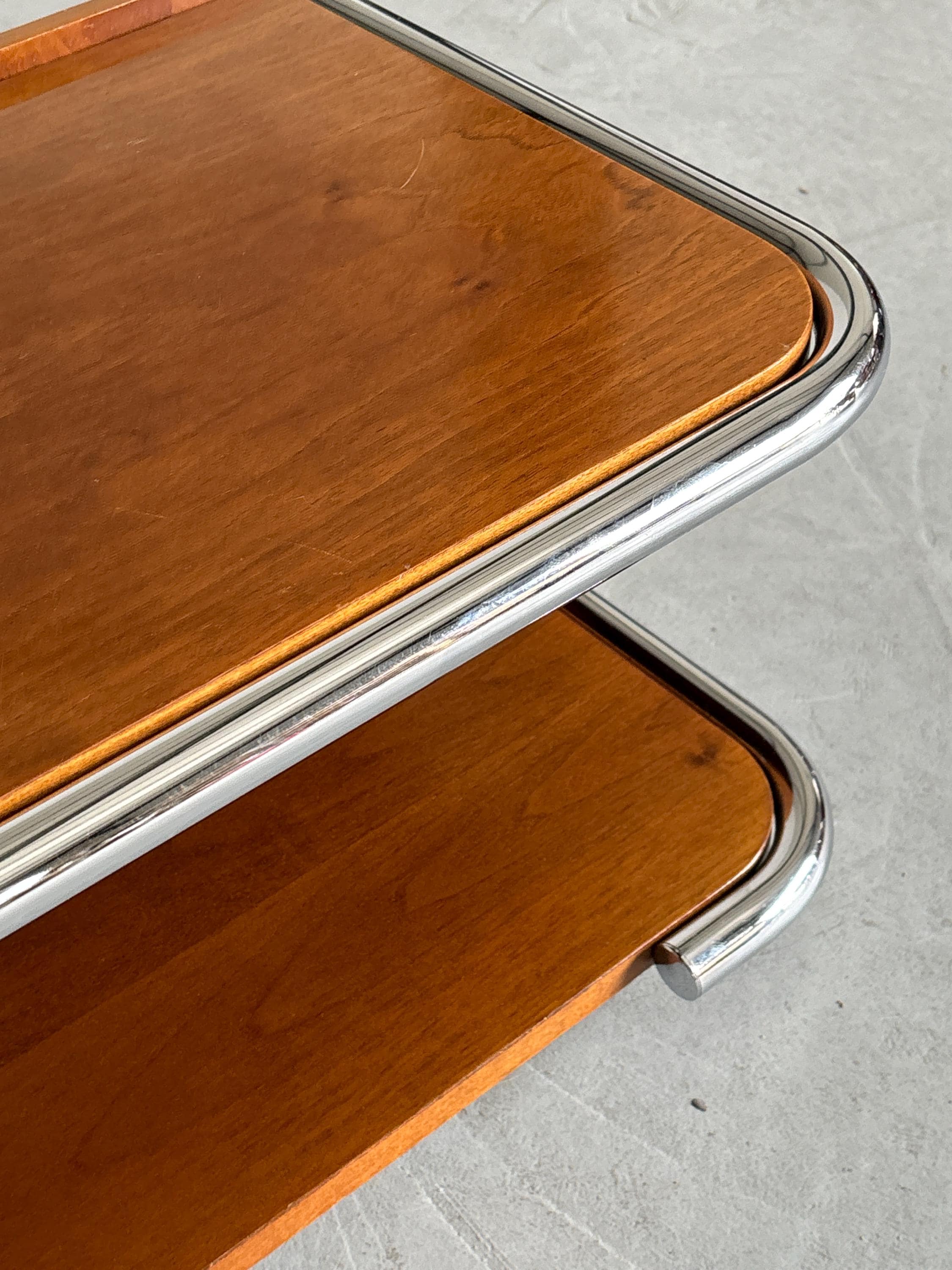 Italian Mid-Century Coffee Table in Chromed Steel and Walnut