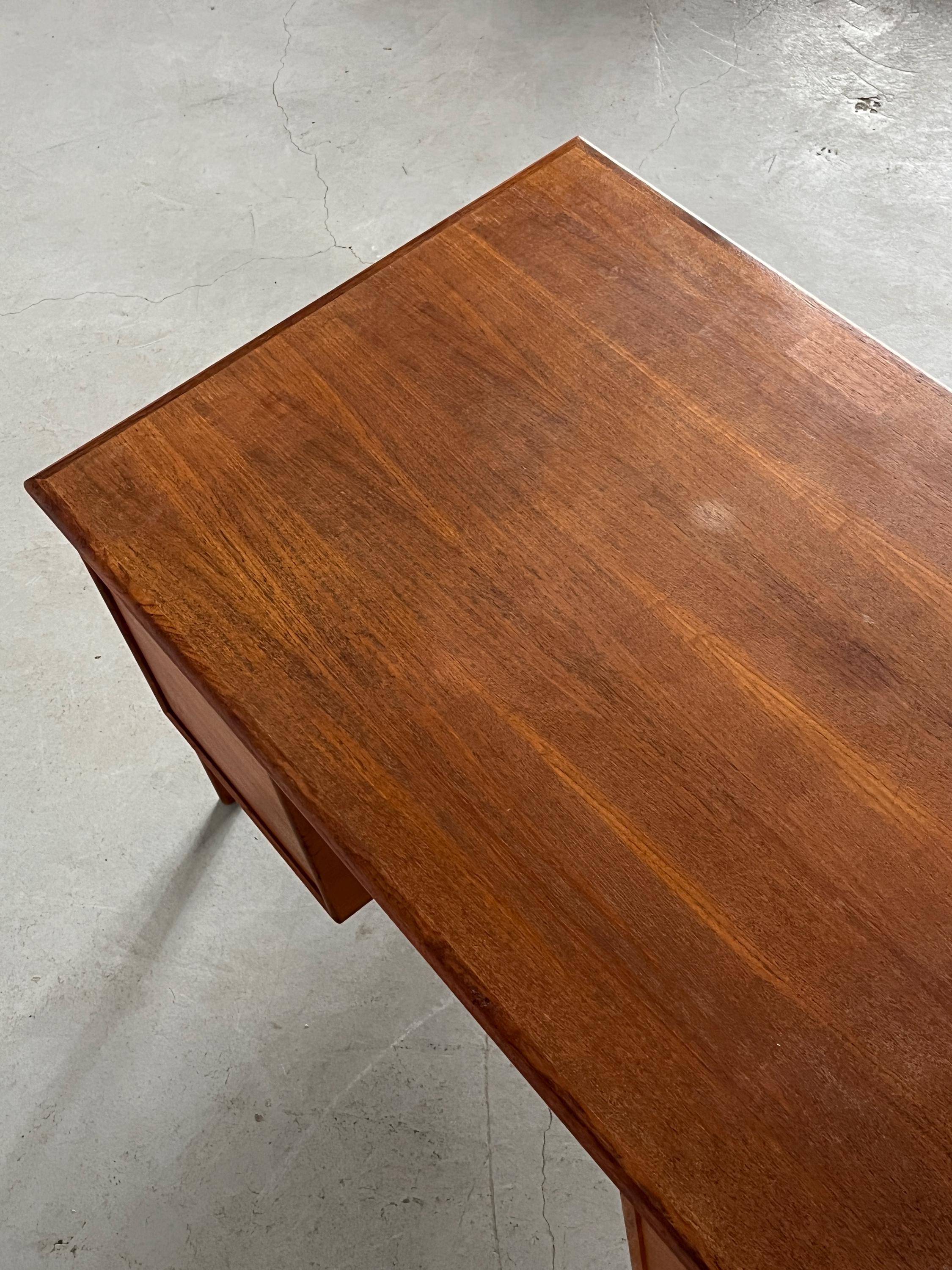 Office Desk by Arne Vodder for GV Møbler in Teak, 1960s Denmark