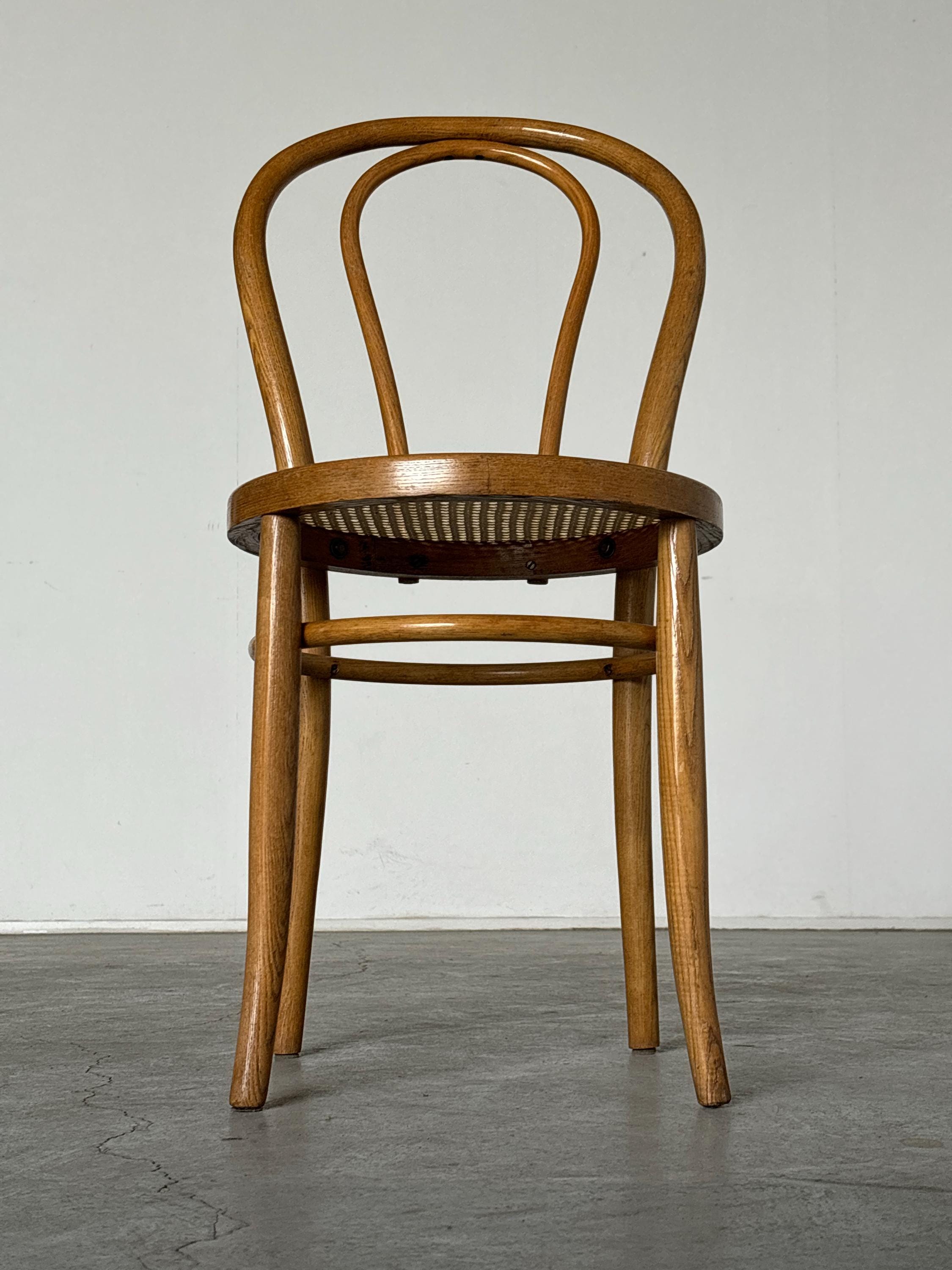 Thonet Bentwood Style Chair No. 14