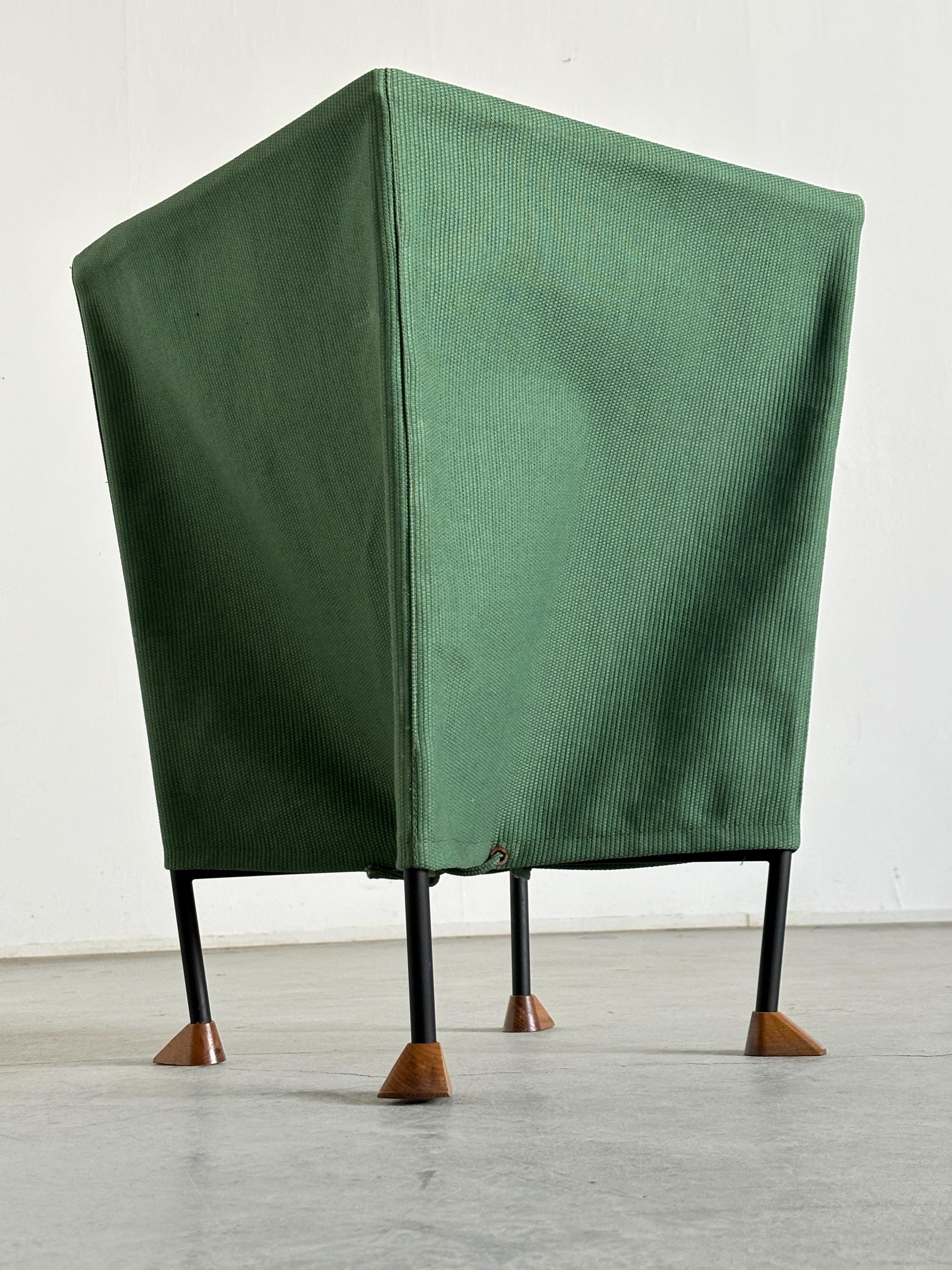 Memphis Design Side Table