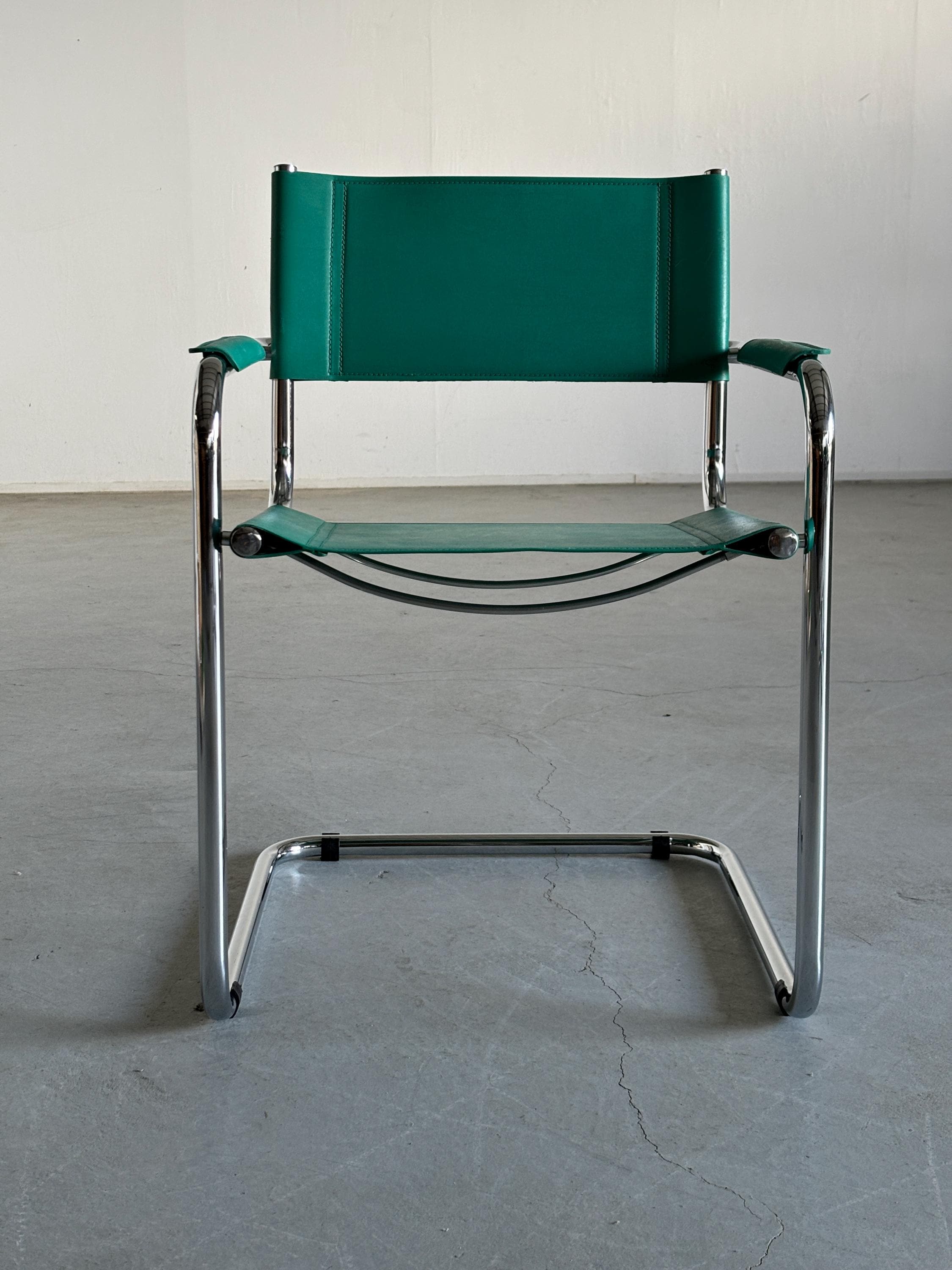 Mart Stam S34 Design Turquoise Cantilever Chair