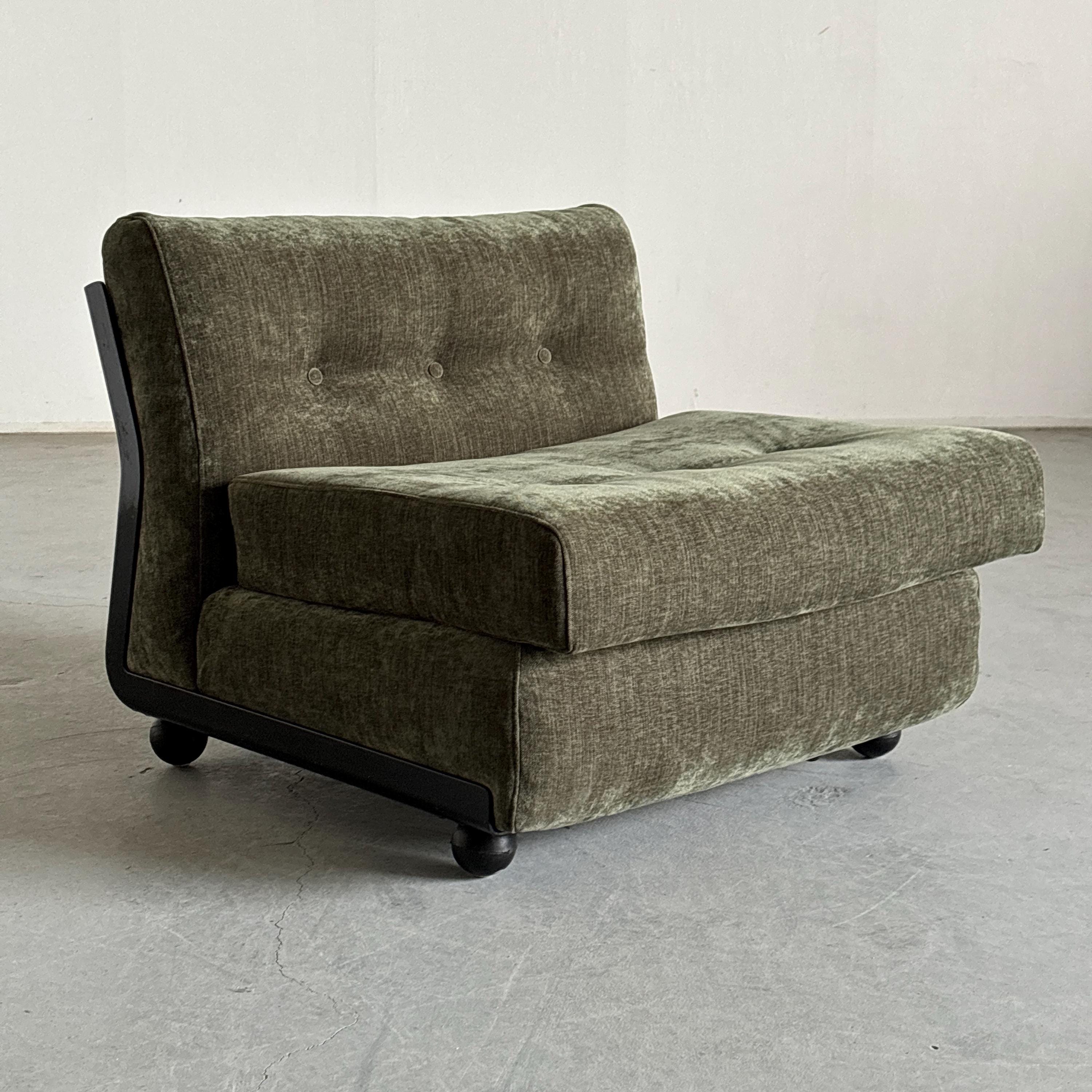 'Amanta' chair by Mario Bellini for B&B Italia
