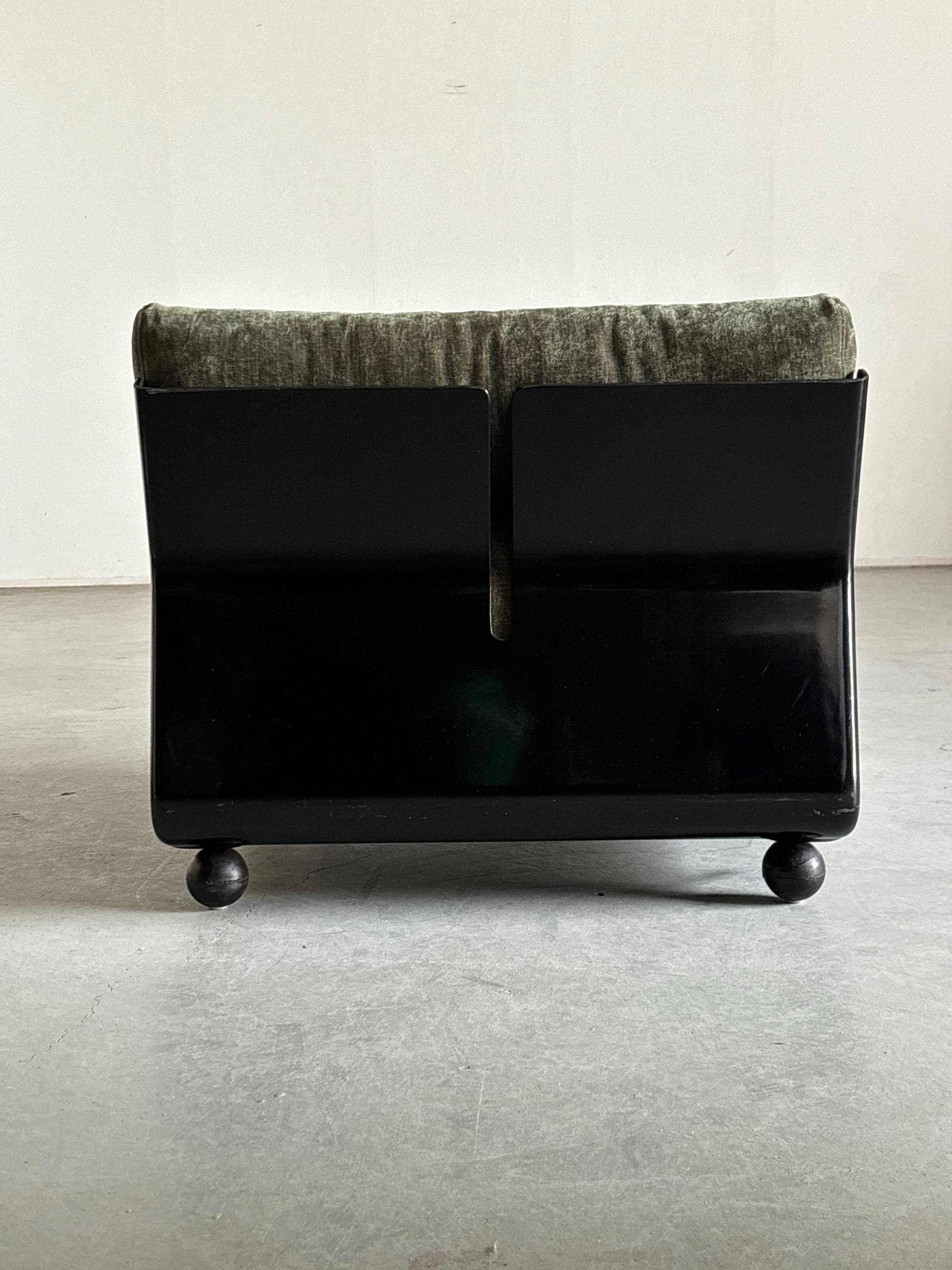 'Amanta' chair by Mario Bellini for B&B Italia