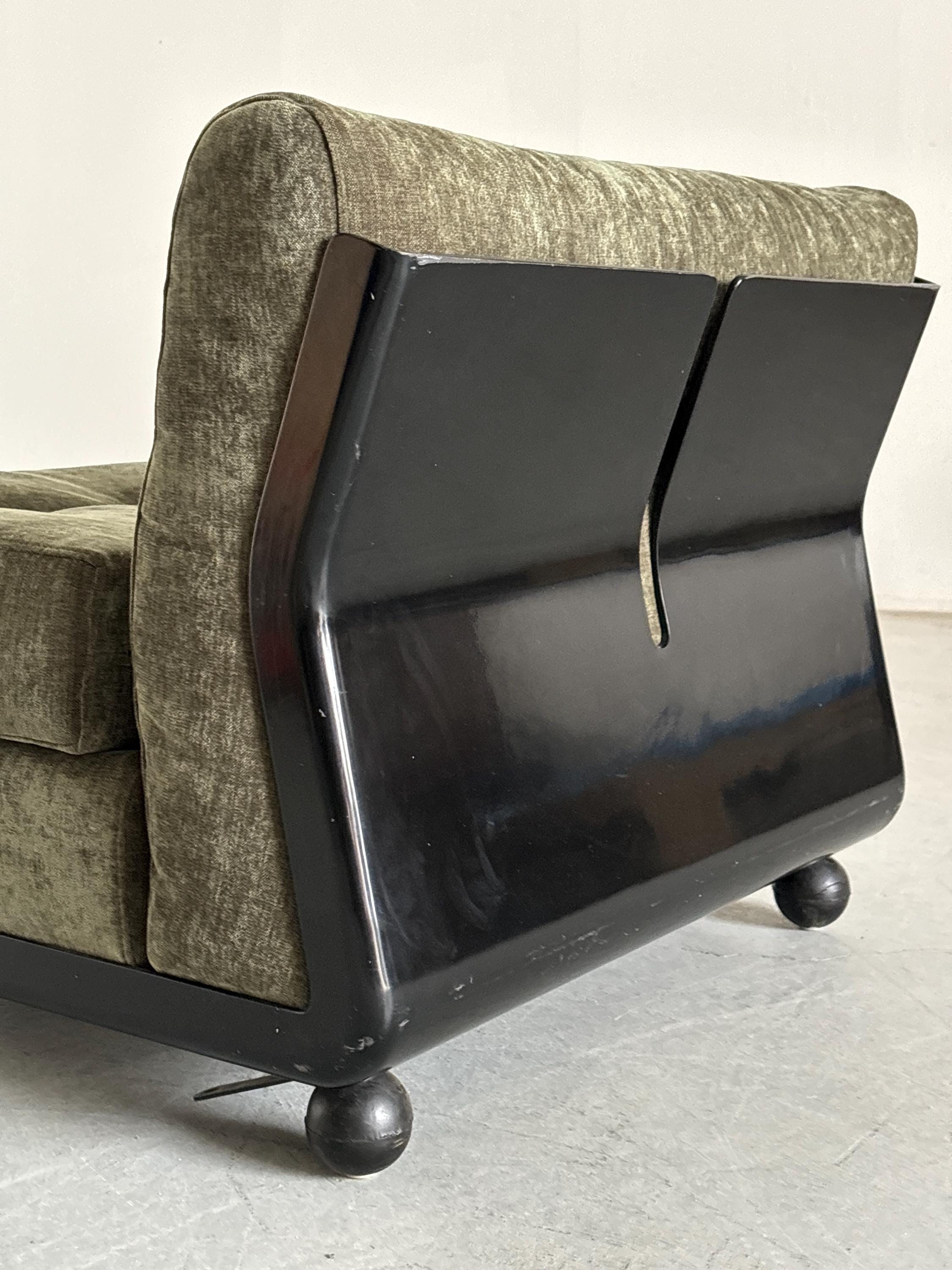 'Amanta' chair by Mario Bellini for B&B Italia