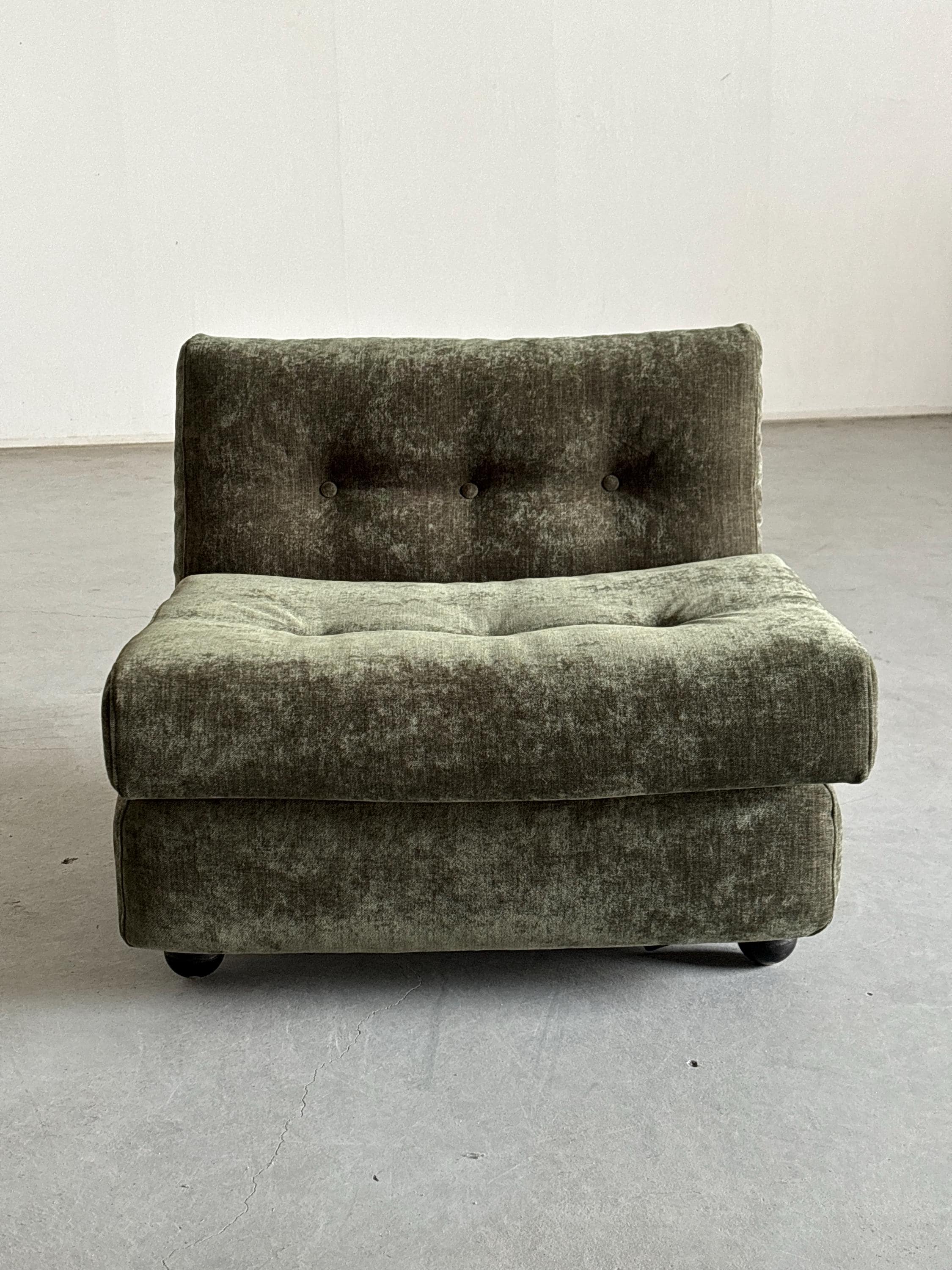 'Amanta' chair by Mario Bellini for B&B Italia