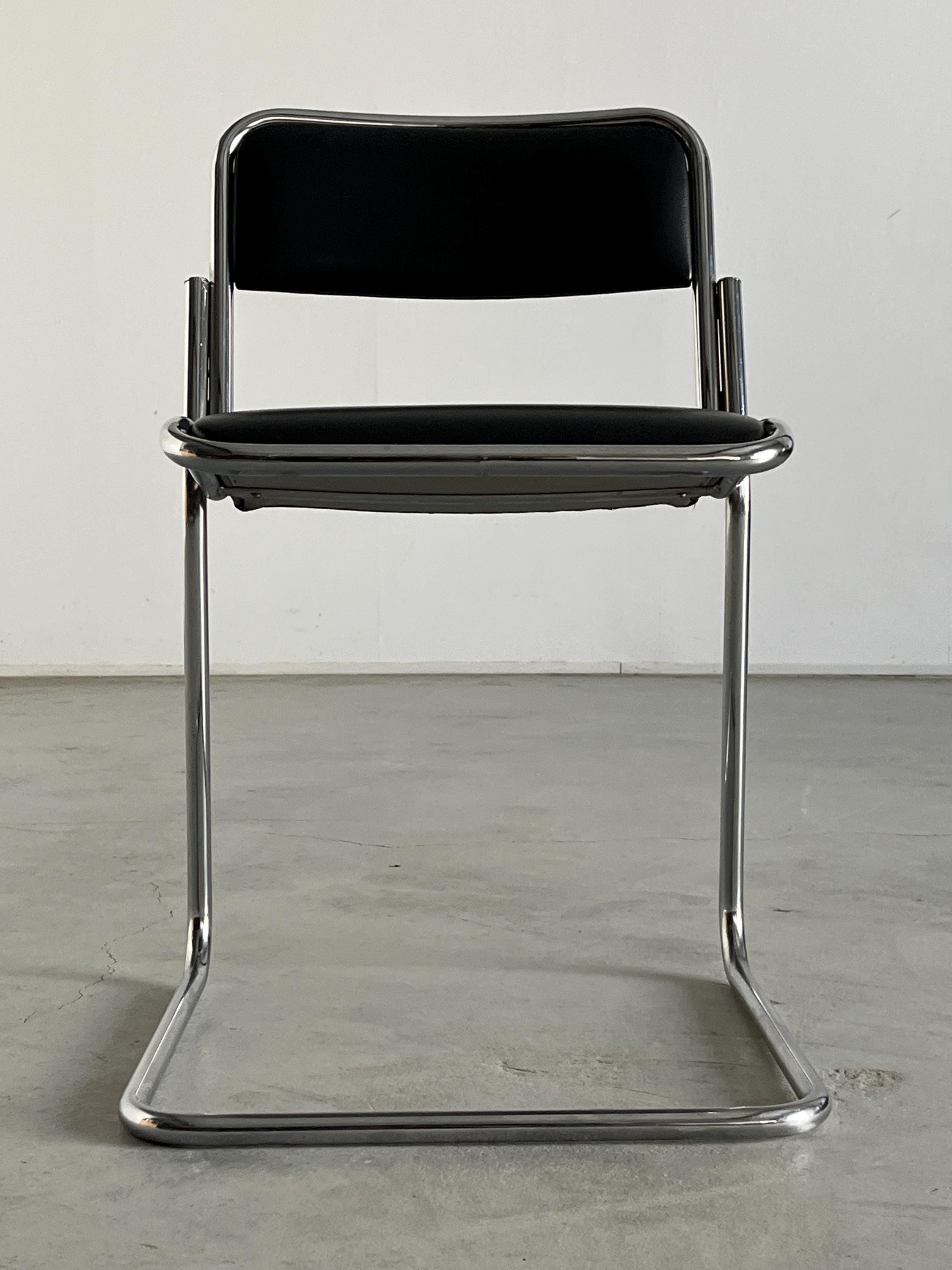 Dining Chair in the Style of 'Calla' by Arflex