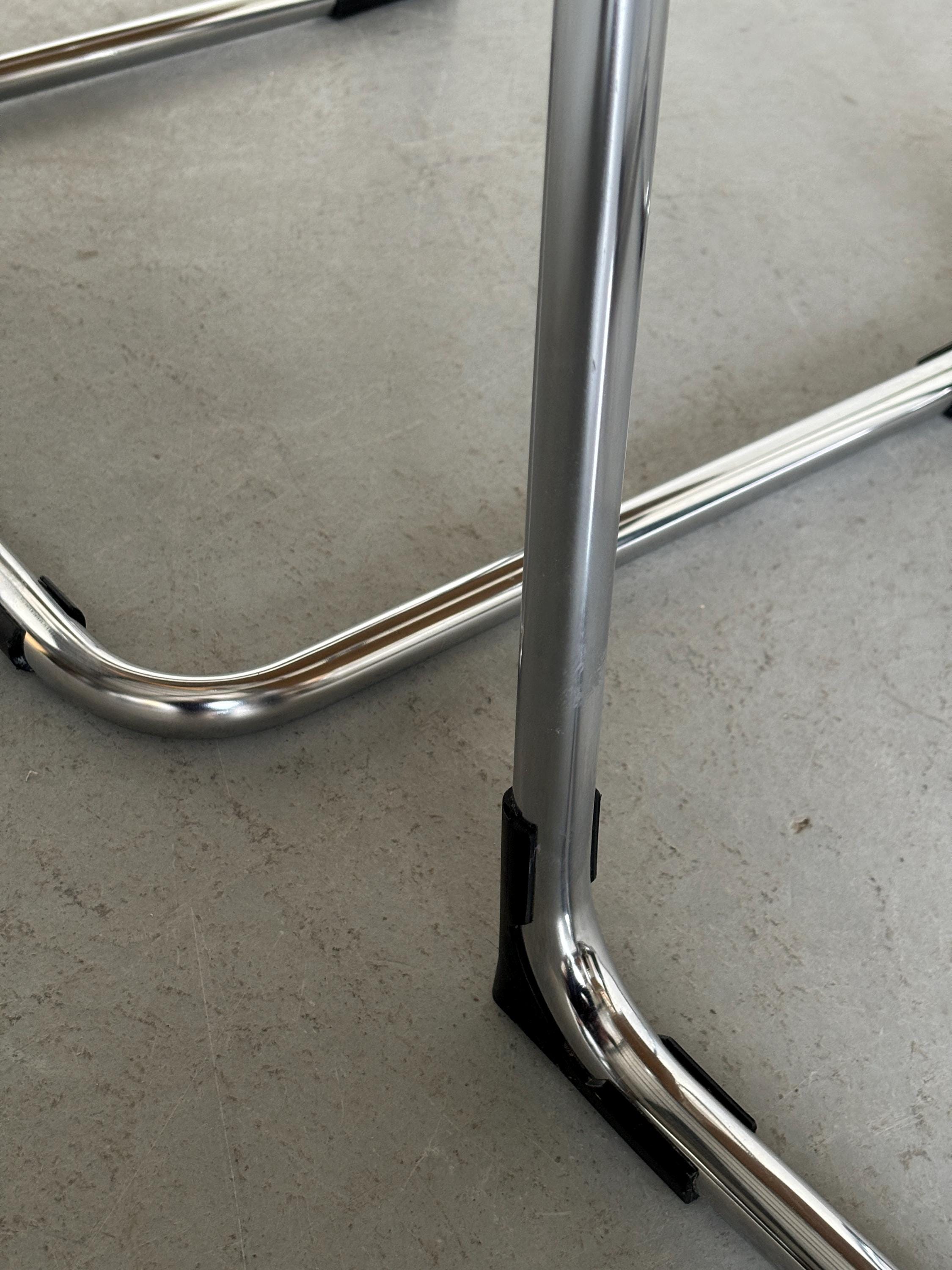 Italian Modernist Armchair in Tubular Steel and Bent Plywood by Plurima Italy