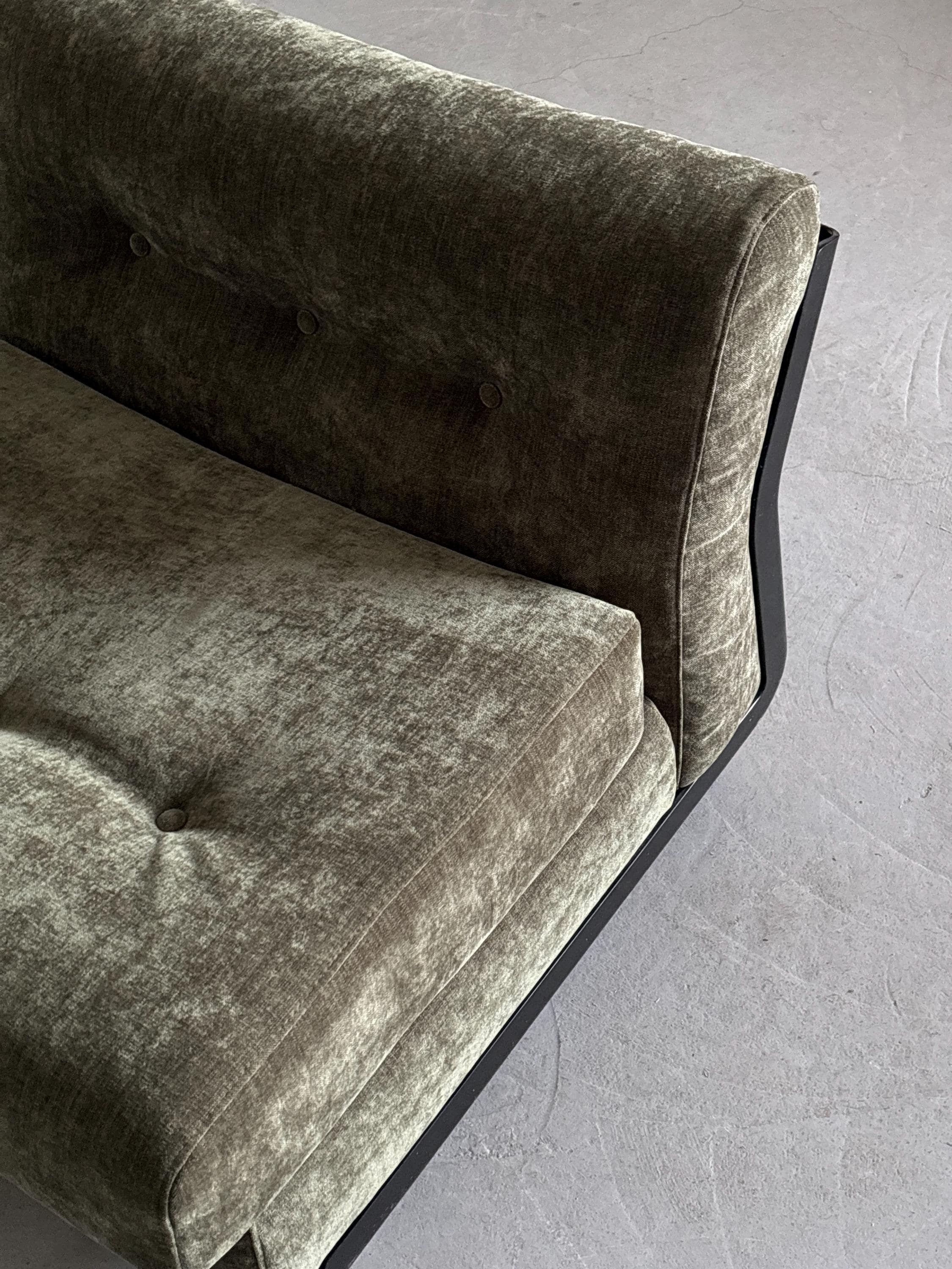 'Amanta' chair by Mario Bellini for B&B Italia