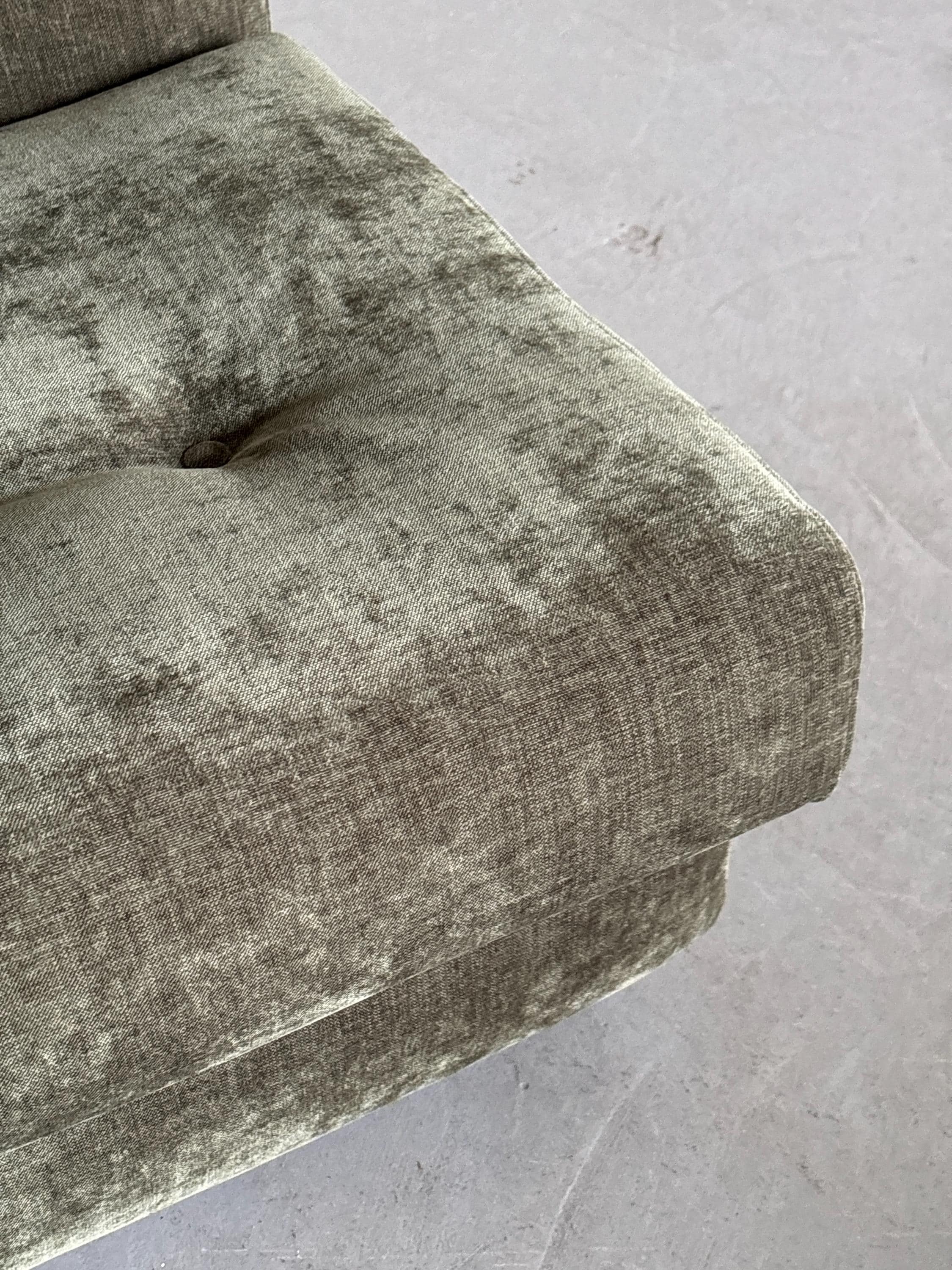 'Amanta' chair by Mario Bellini for B&B Italia
