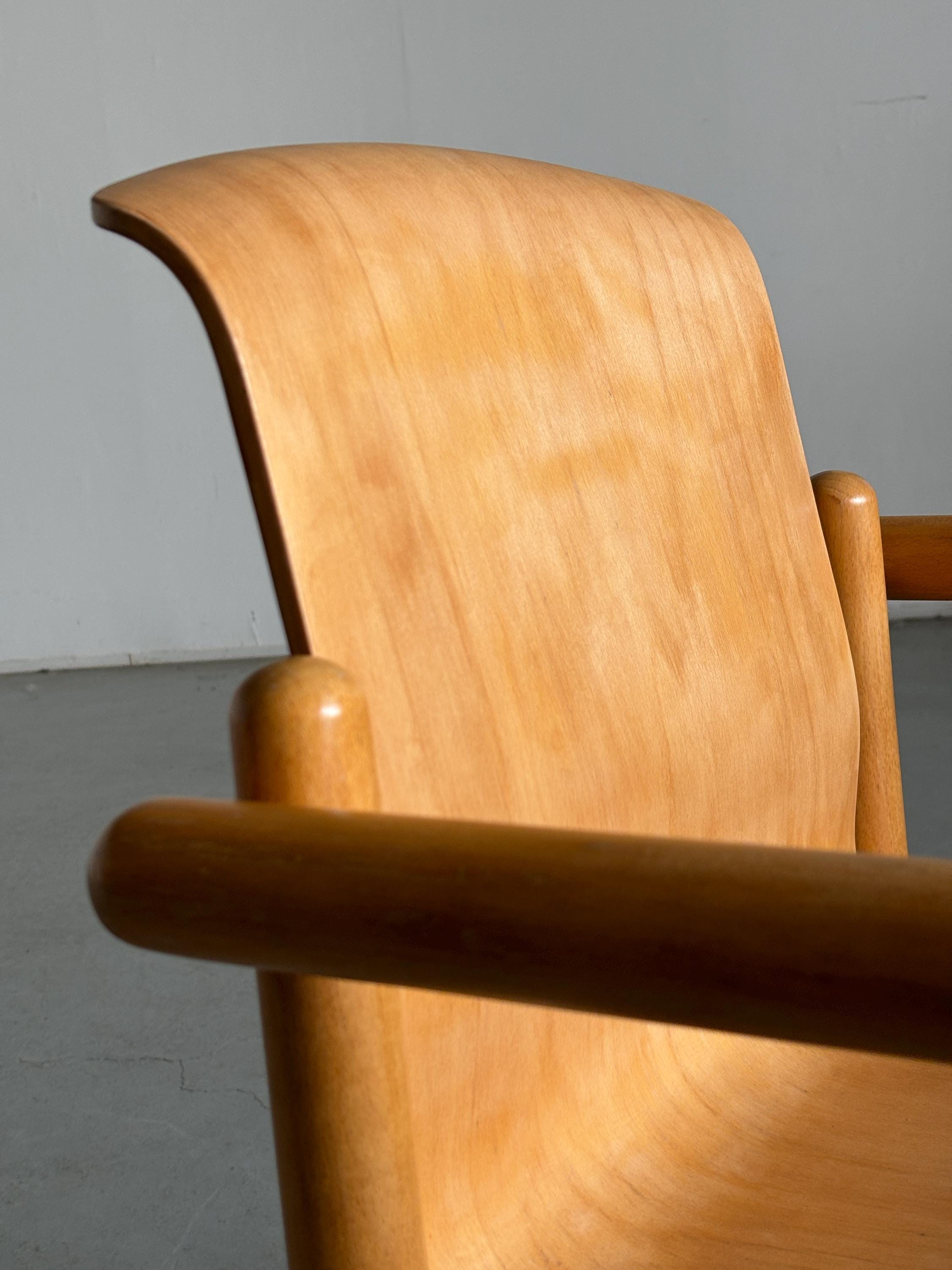 Mid-Century Armchairs in the Style of Thonet S320