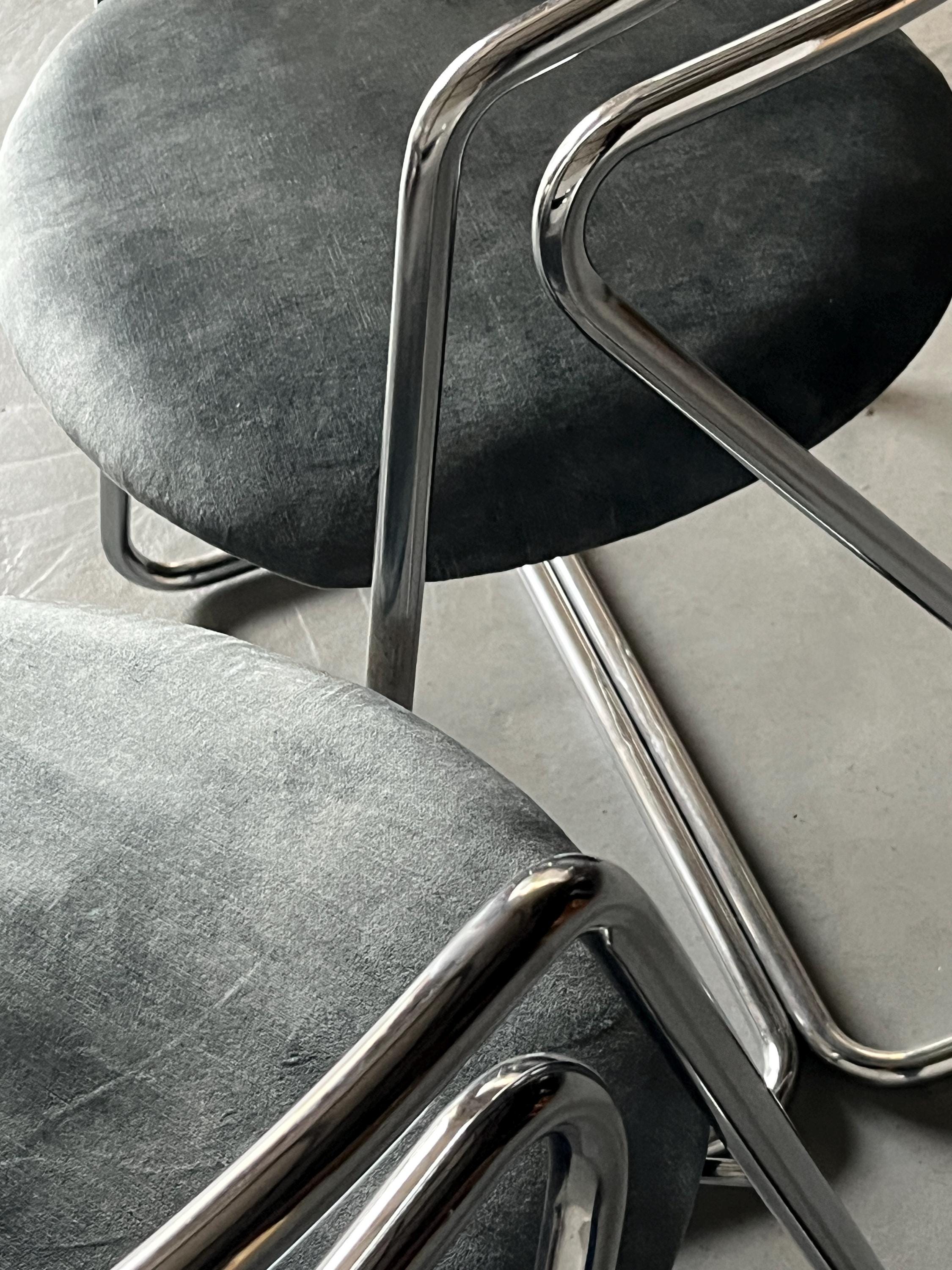 Armchairs in Curved Chromed Tubular Steel and Velvet Upholstery