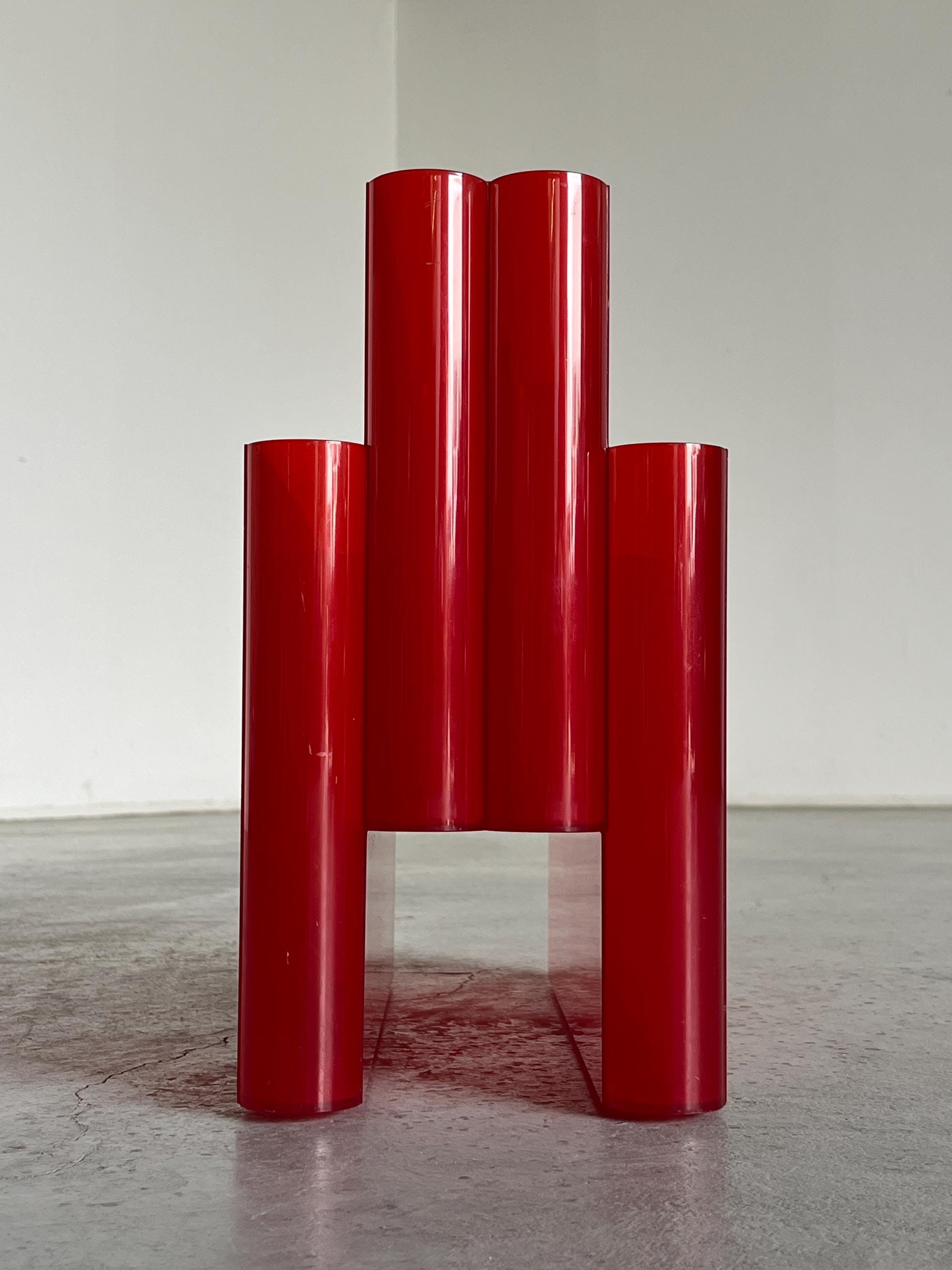 Kartell Mod. 4676 Magazine Rack by Giotto Stoppino