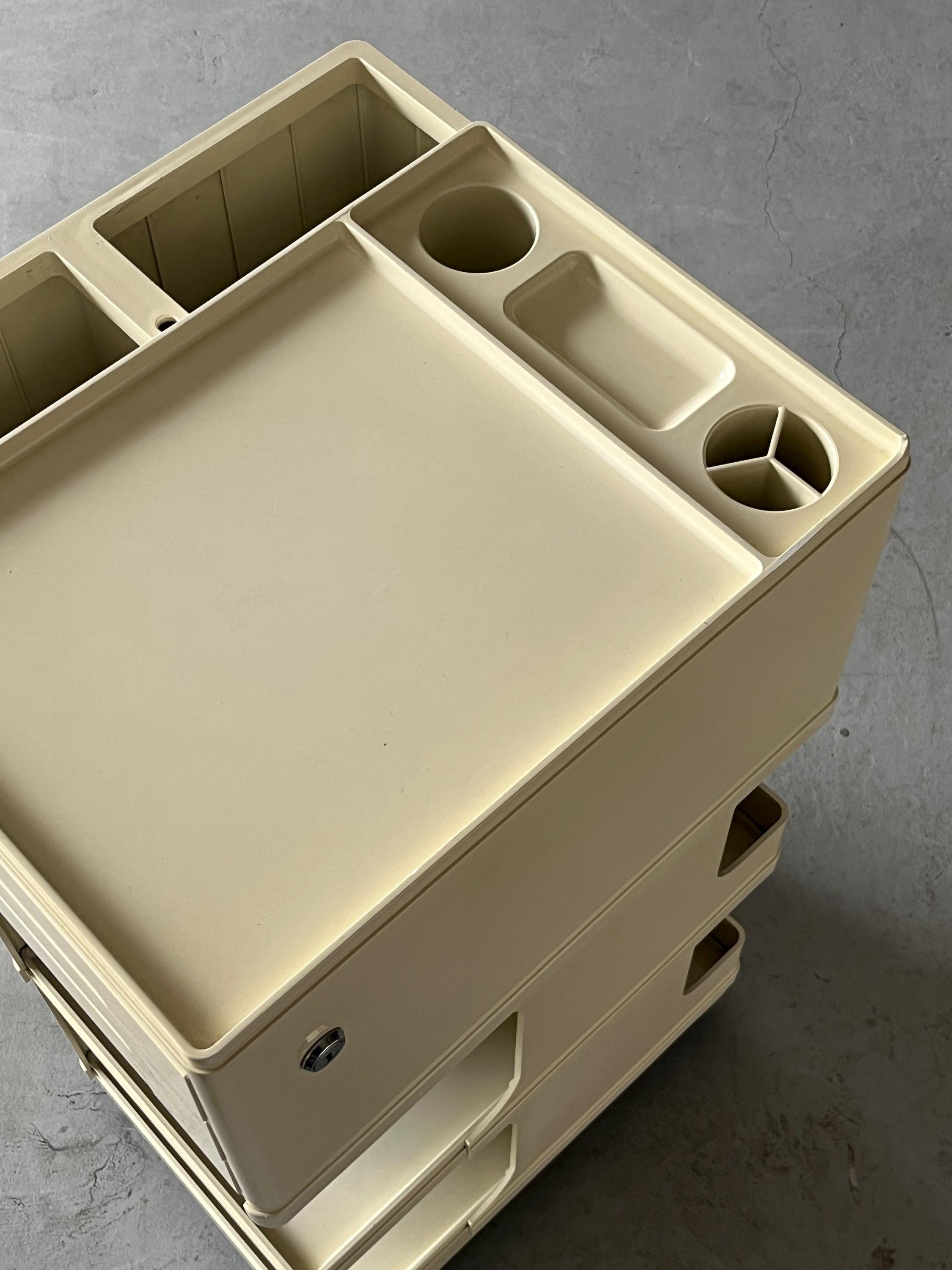 Rolling Artist Mid-Century Modern Trolley by Giovanni Pelis for Stile Neolt