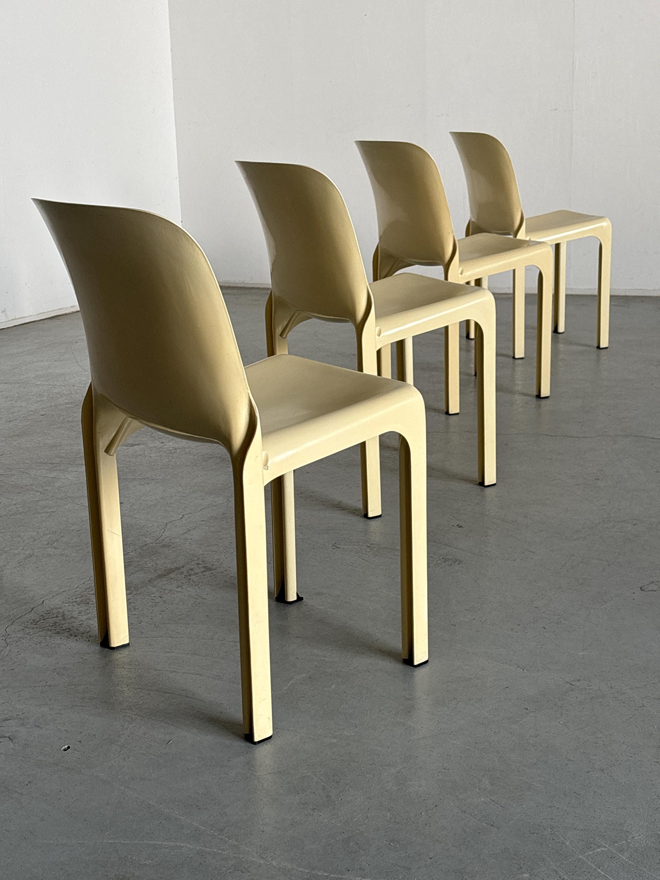 'Selene' Dining Chairs by Vico Magistretti for Artemide Milano