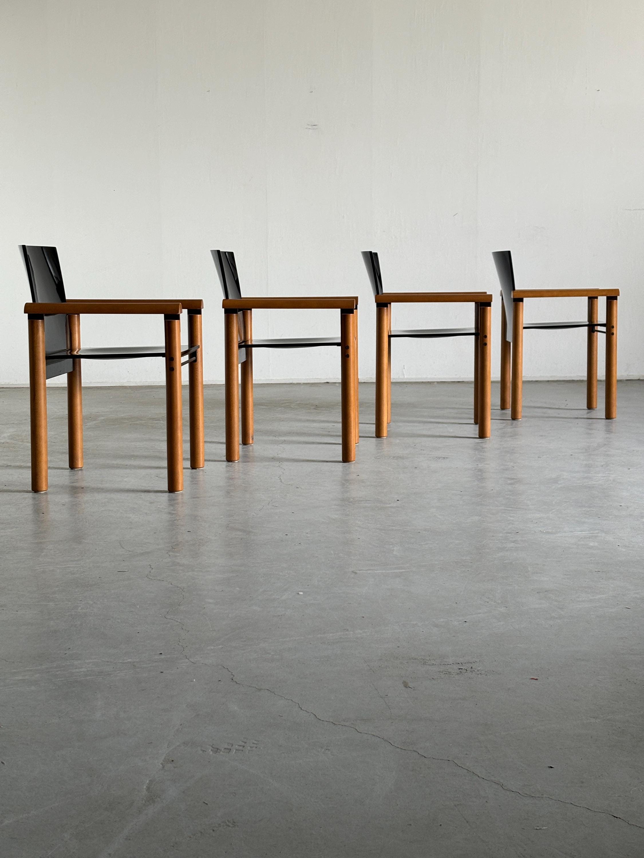 Elegant Modernist Armchairs in Dark Gloss Finish, Attributed to Artelano