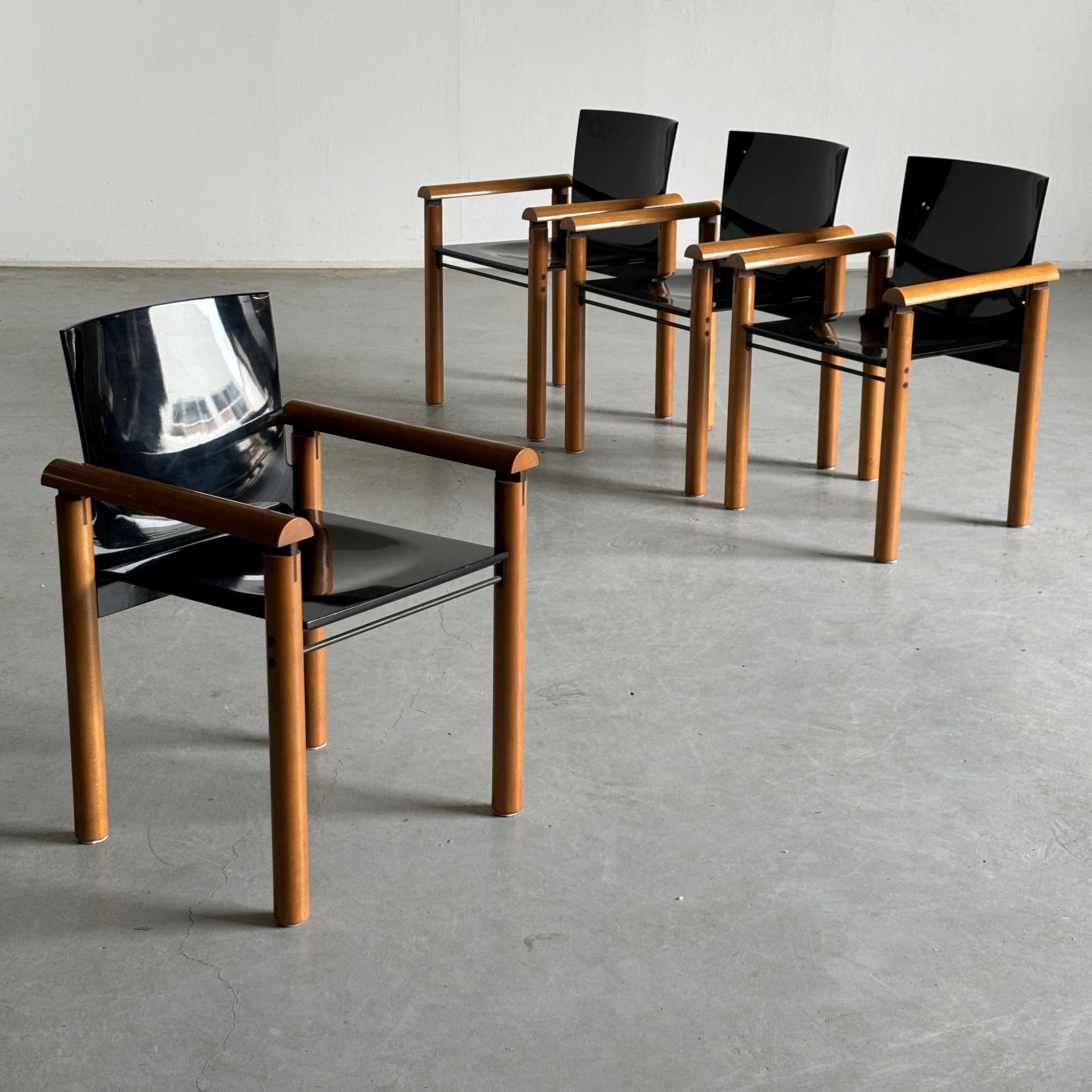 Elegant Modernist Armchairs in Dark Gloss Finish, Attributed to Artelano