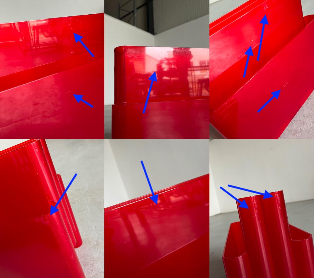 Kartell Mod. 4676 Magazine Rack by Giotto Stoppino