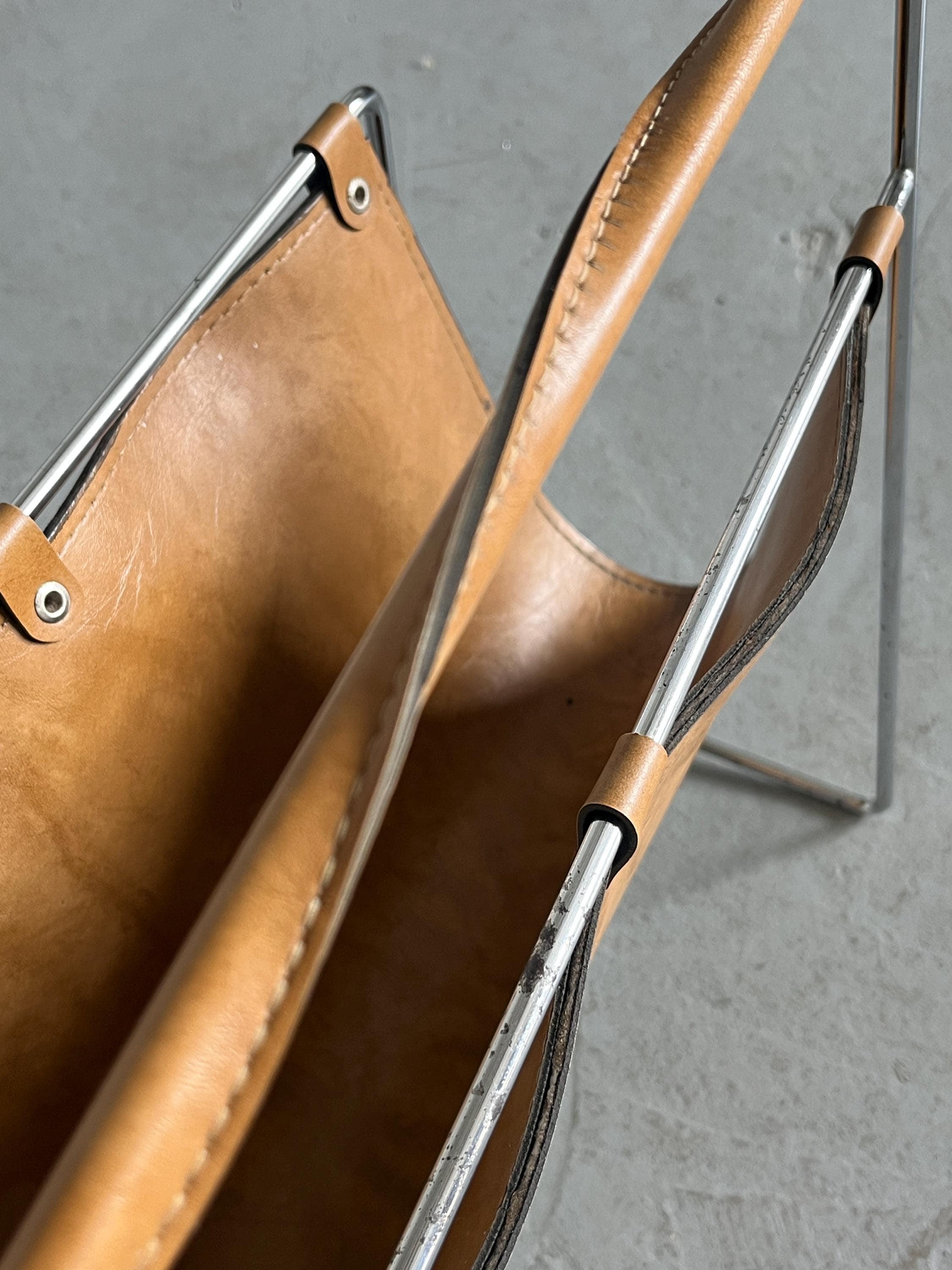 Mid-Century Modern Magazine Holder