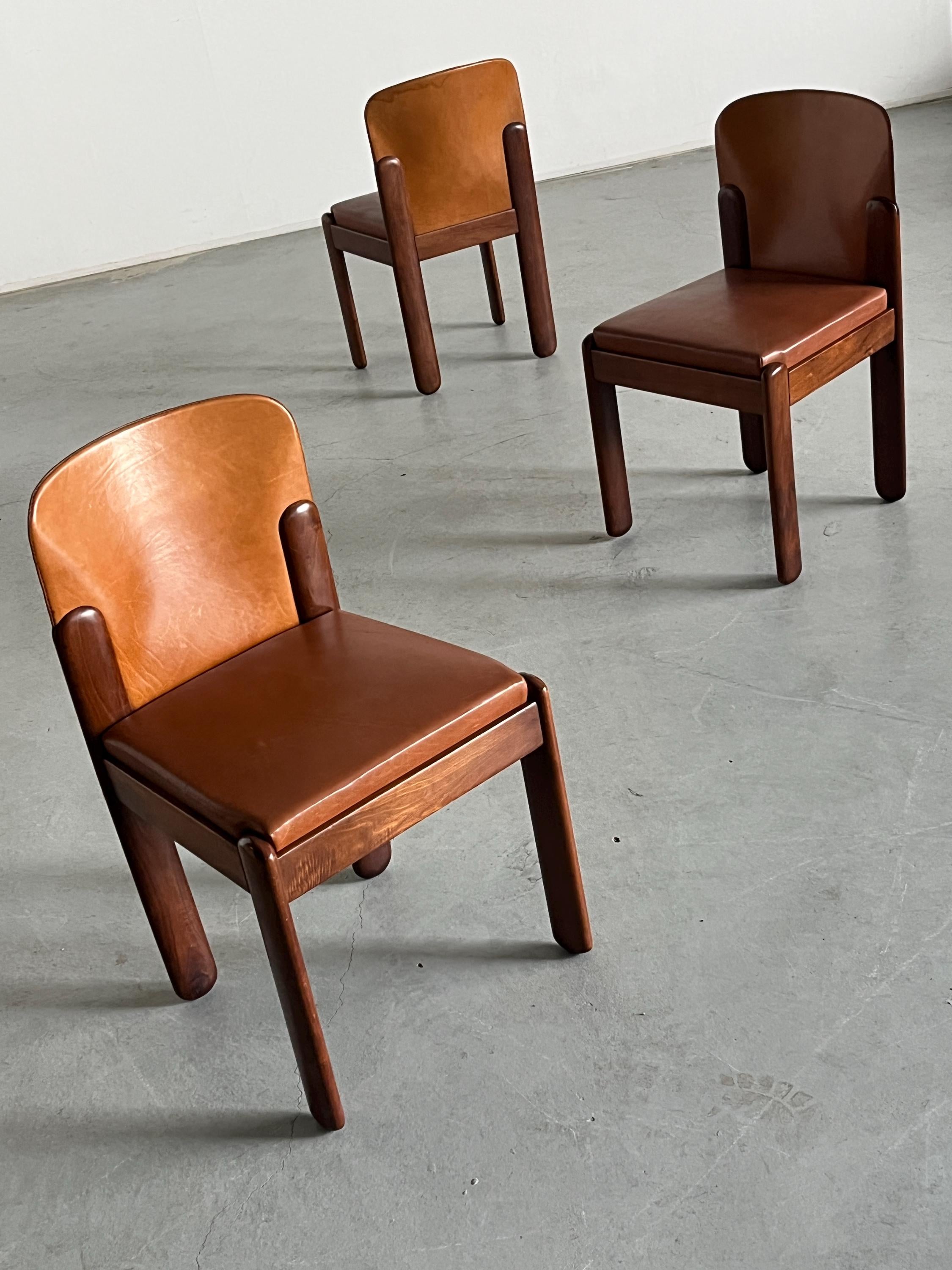 ‘Model 330’ Dining Chairs by Silvio Coppola for Bernini