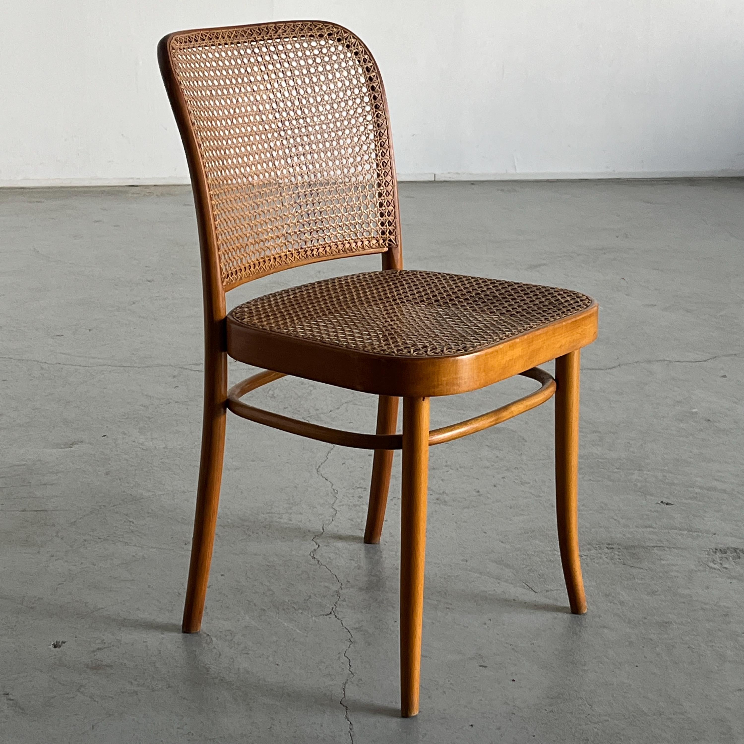 Thonet Bentwood 'Prague' Chair or No.811 Chair by Josef Hoffman