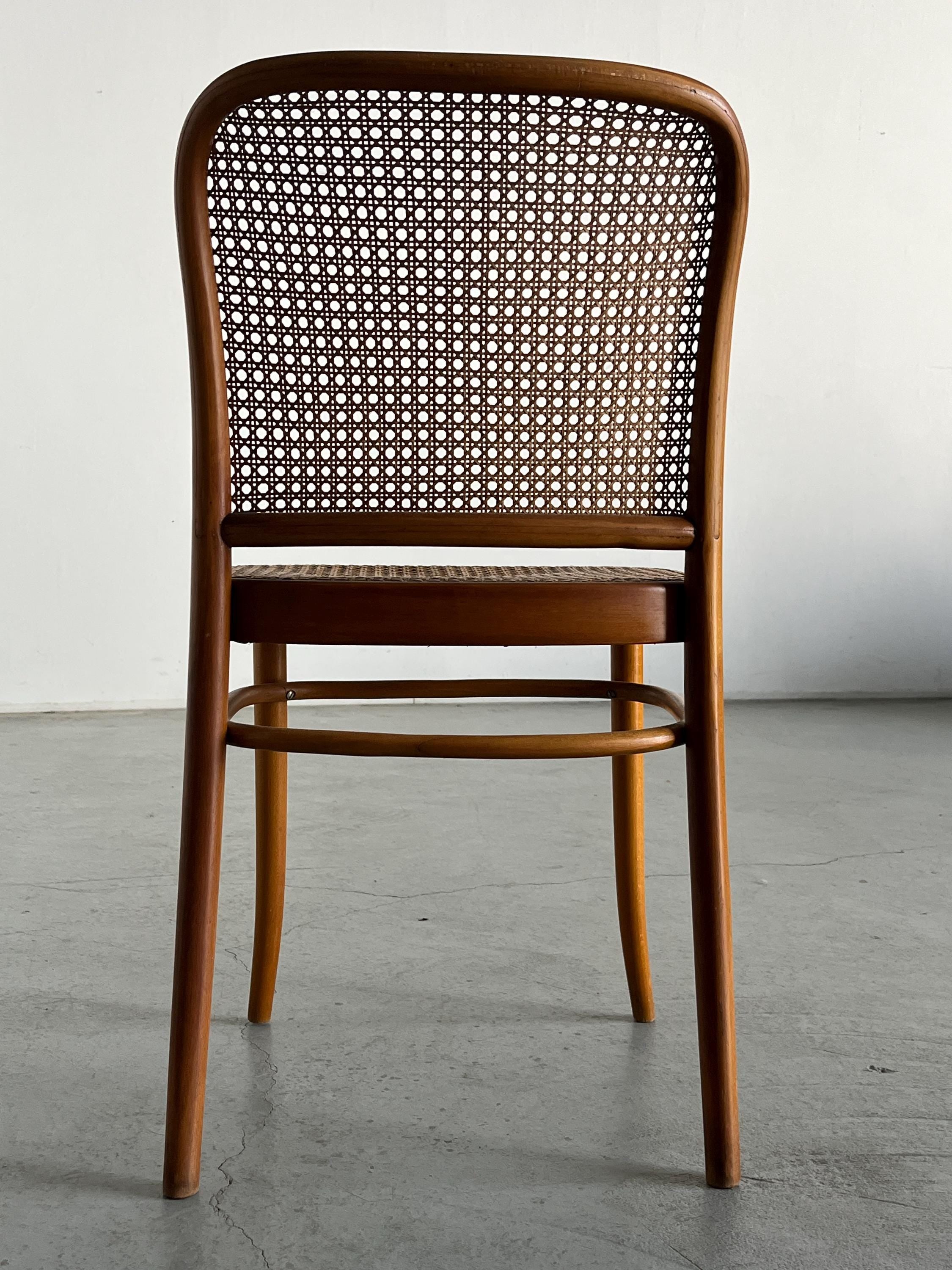 Thonet Bentwood 'Prague' Chair or No.811 Chair by Josef Hoffman