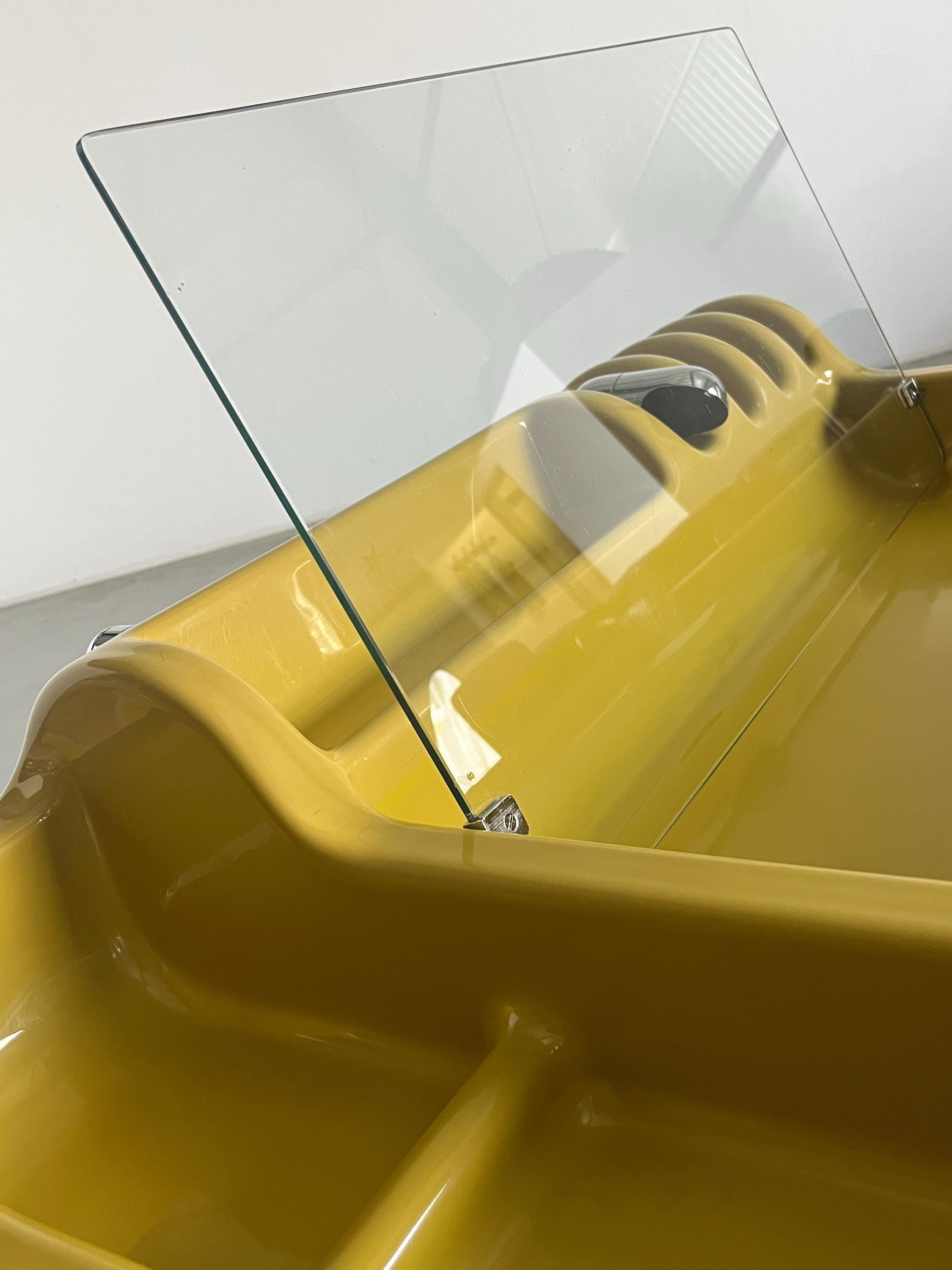 Iconic ‘Orix’ Multi-Purpose Desk by Vittorio Parigi & Nani Prina for Molteni, 1971