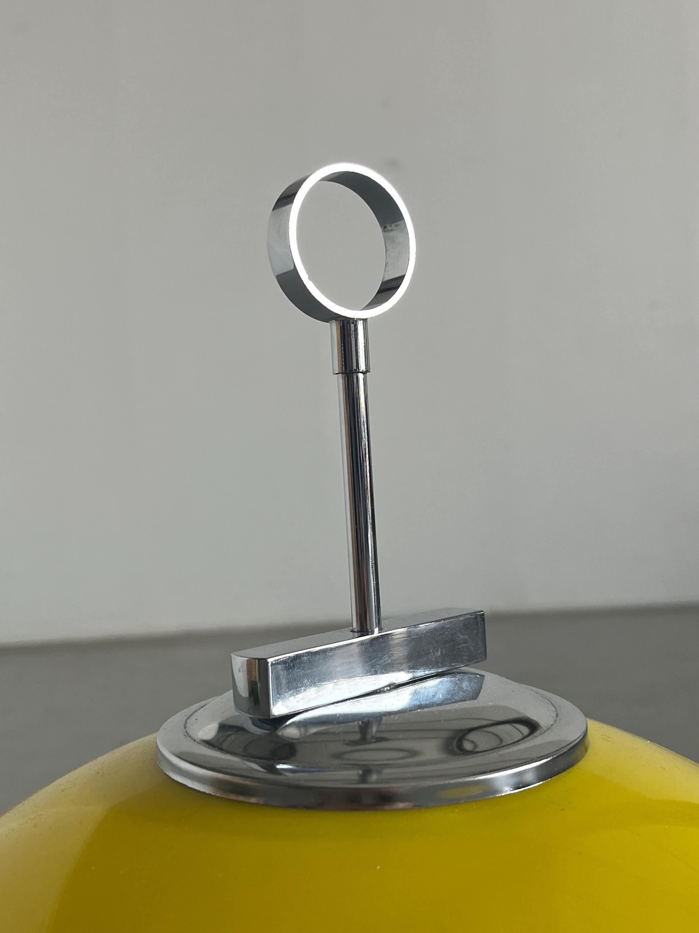 Space Age Desk Lamp in Yellow Plastic and Chromed Steel