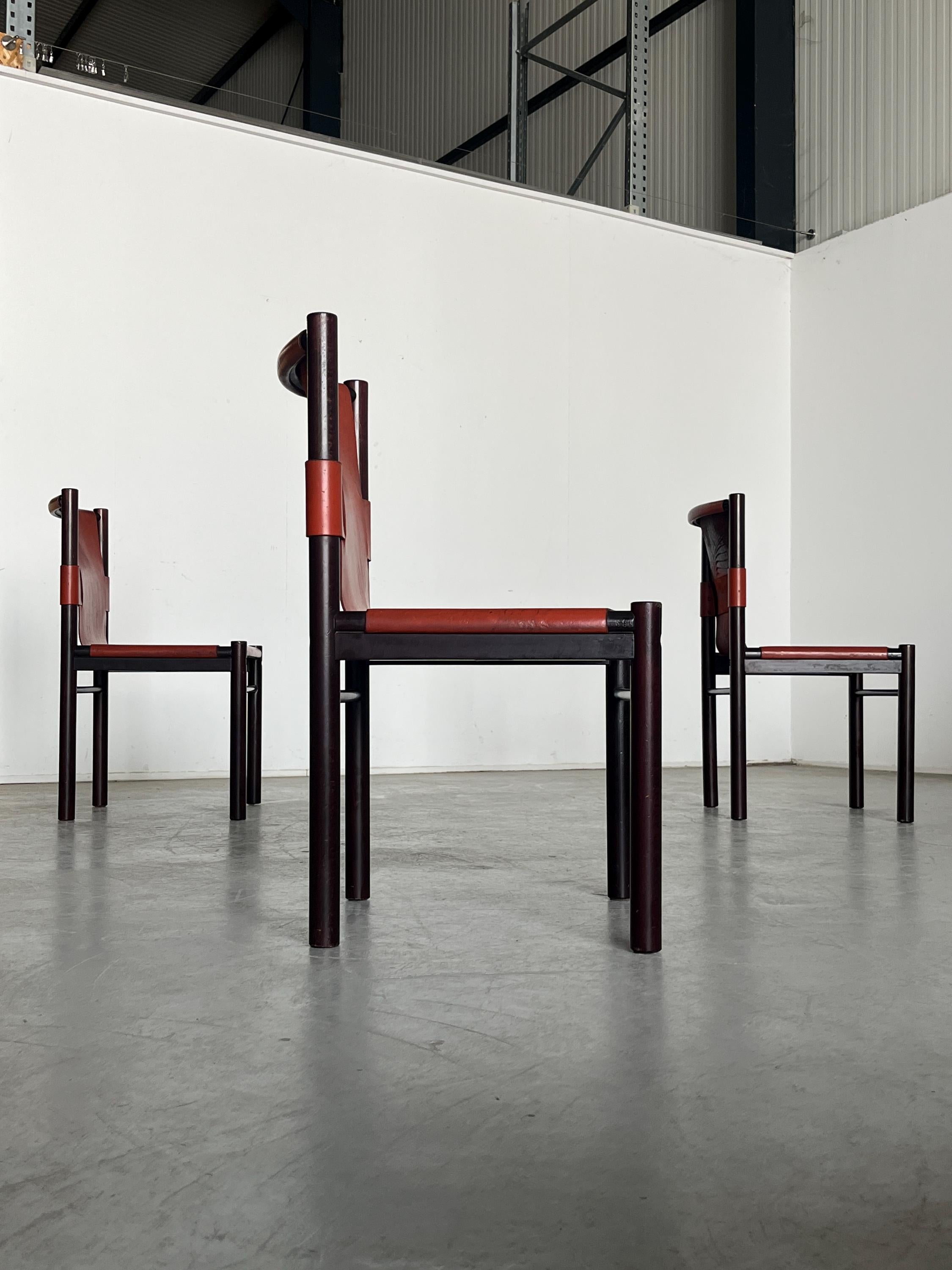 Dining Chairs by Ibisco Sedie in Crimson Red Leather