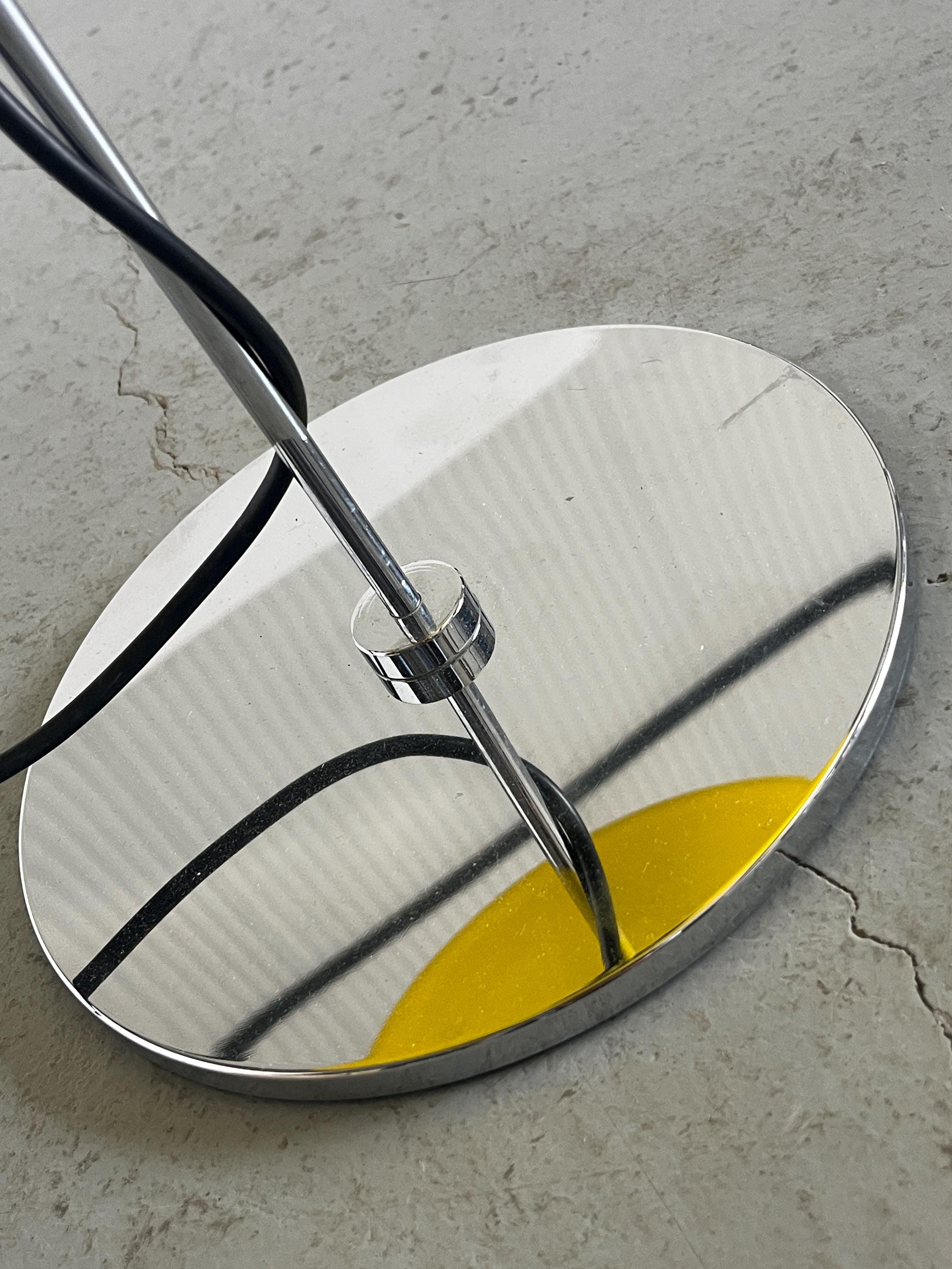 Space Age Desk Lamp in Yellow Plastic and Chromed Steel