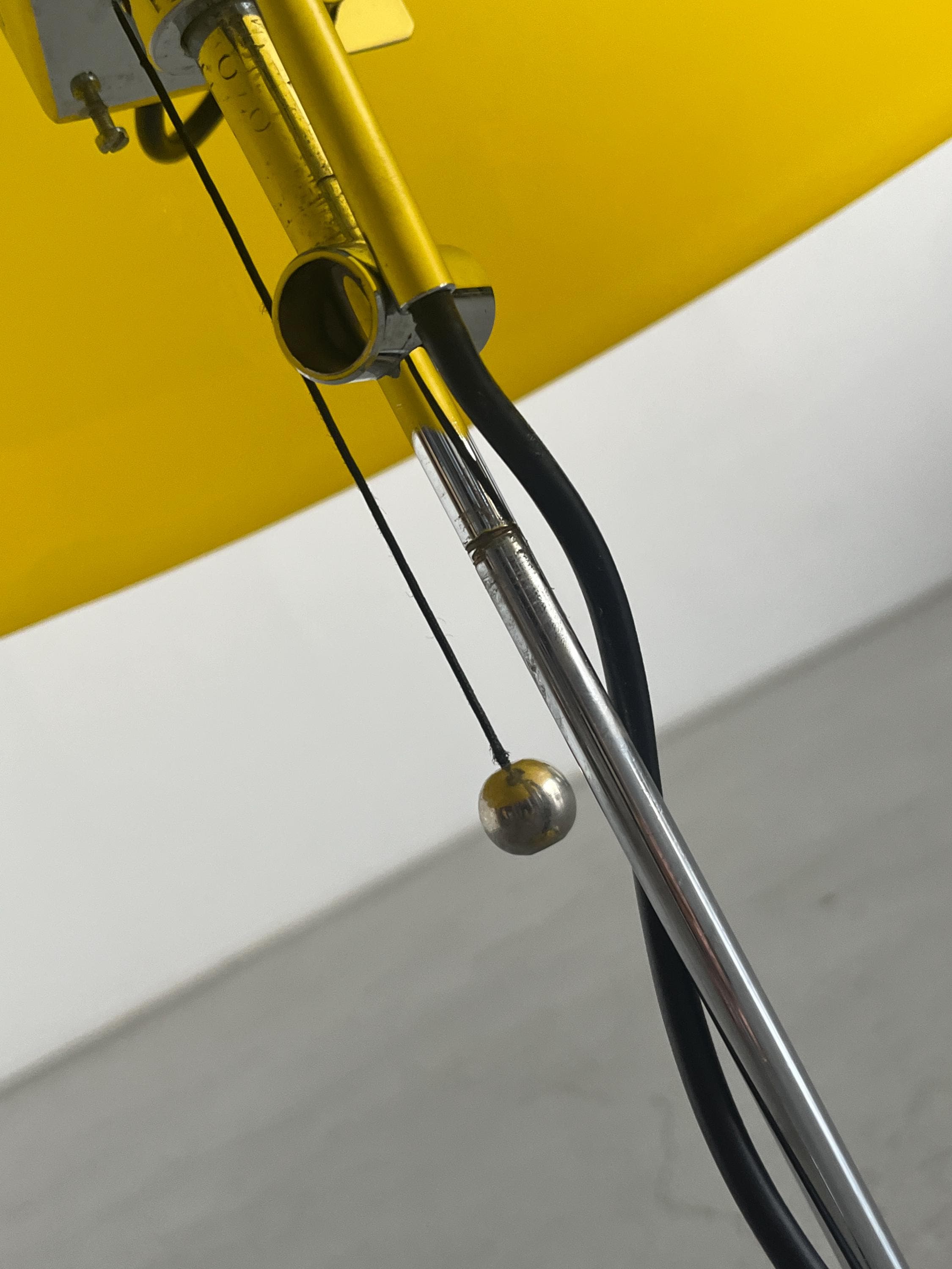 Space Age Desk Lamp in Yellow Plastic and Chromed Steel