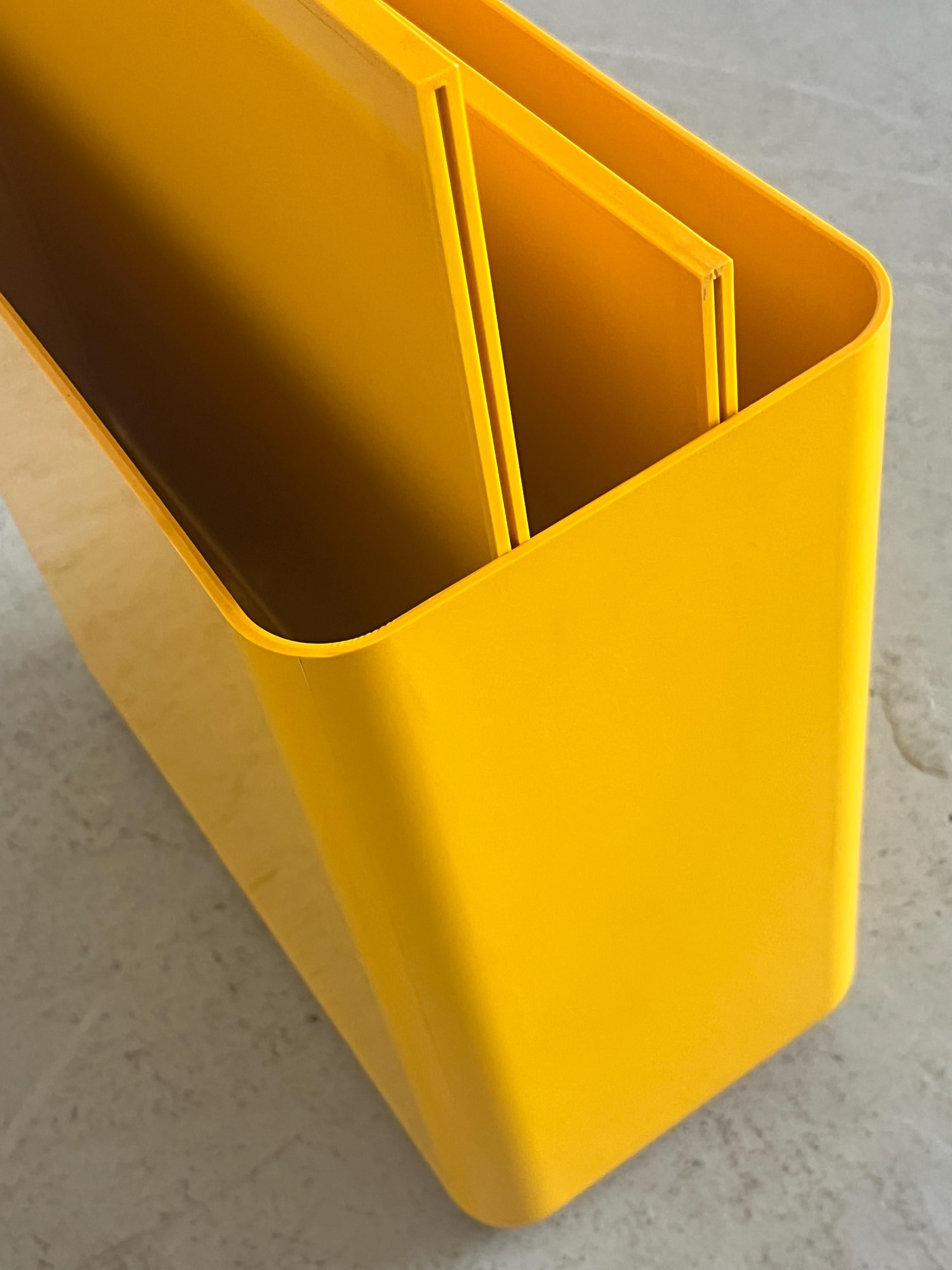 Space Age Magazine Holder by Georges Coslin for Longato Padova