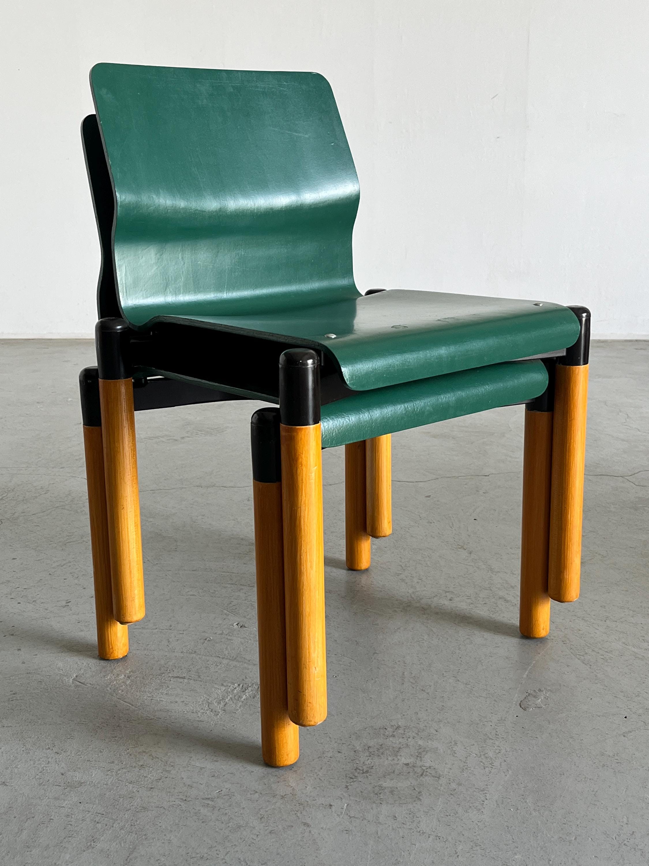 Froscher Sitform Chairs