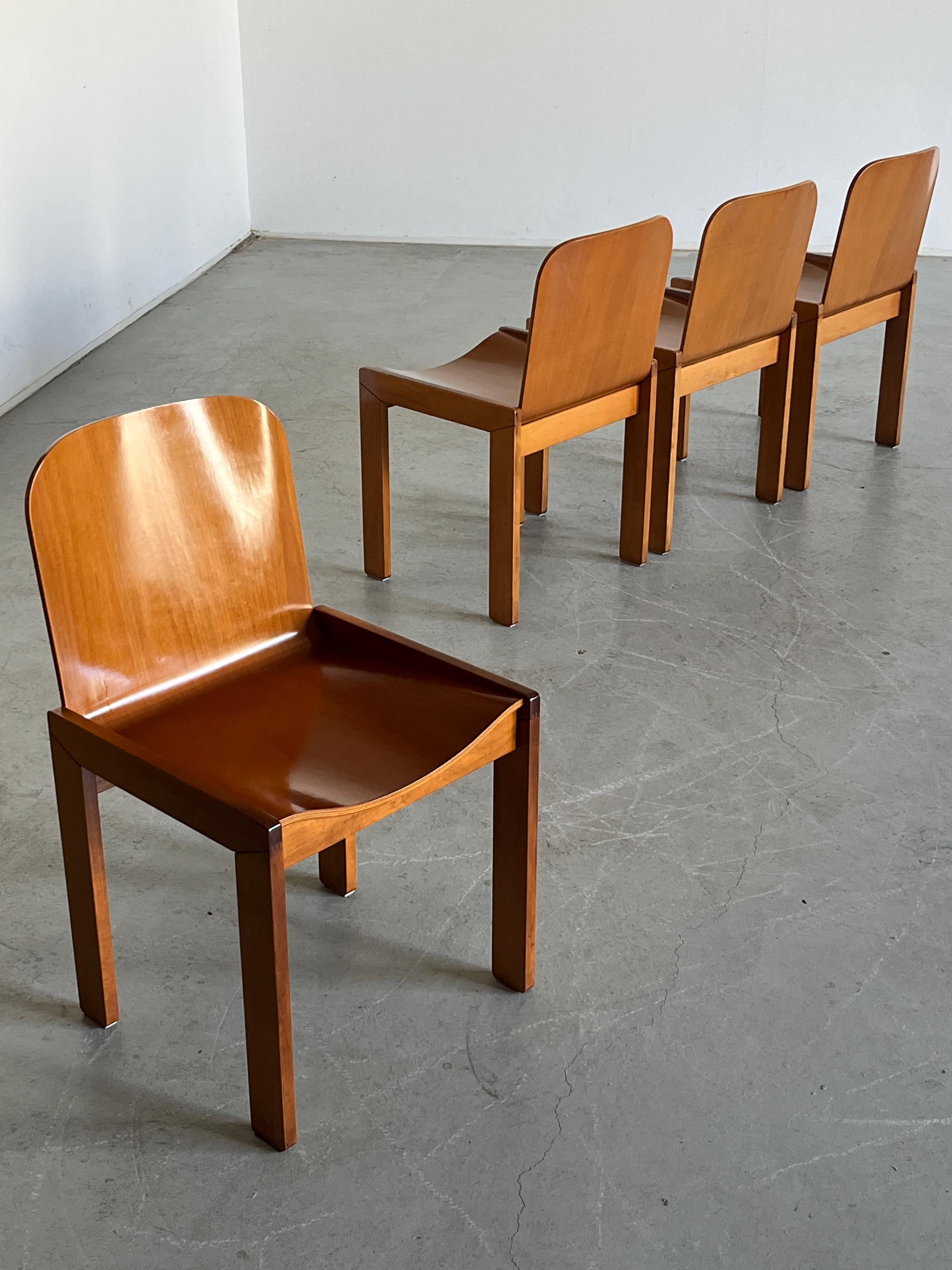Italian Plywood and Ash Dining Chairs Attributed to Molteni