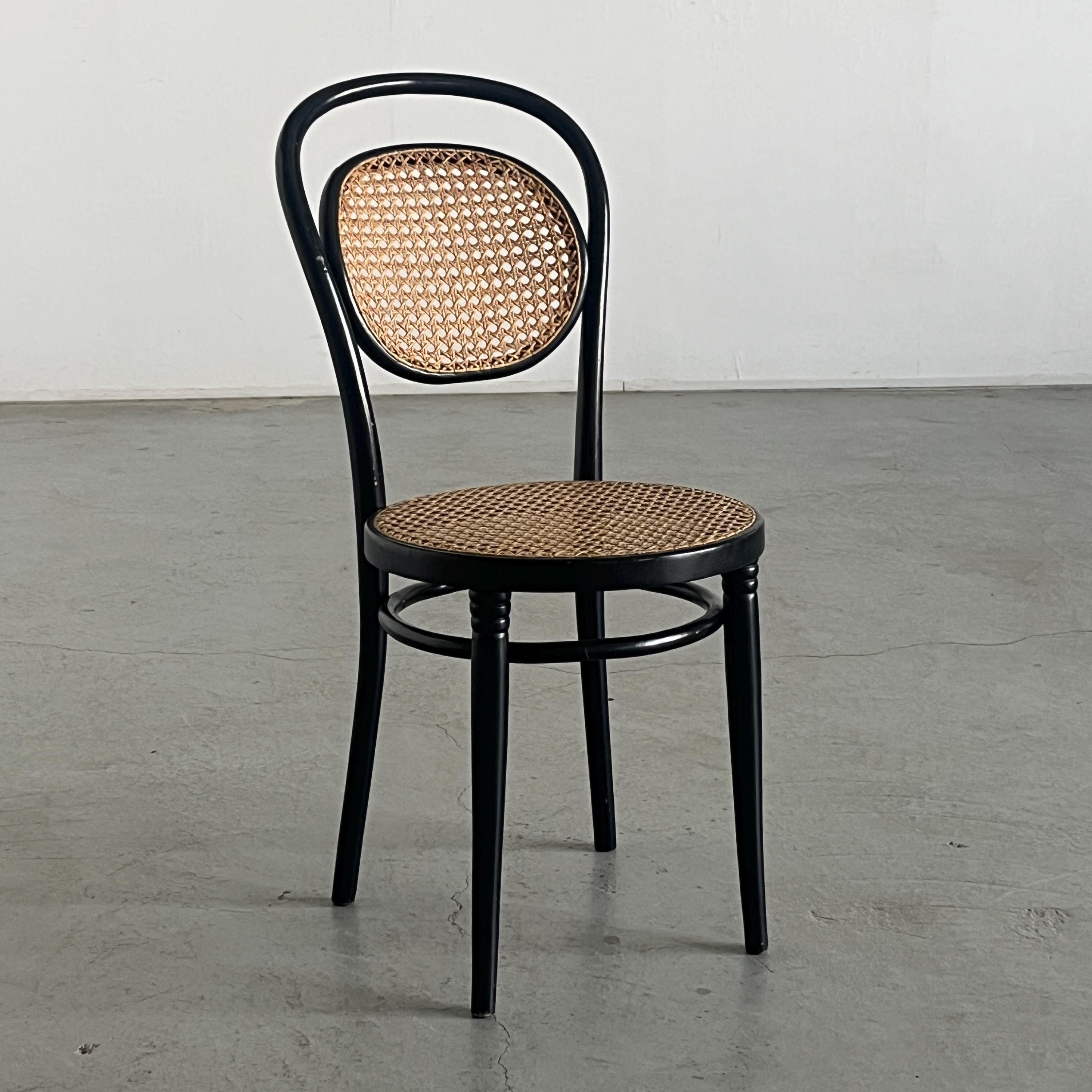 Bentwood Dining Chair in the Style of ‘215R’ by Thonet