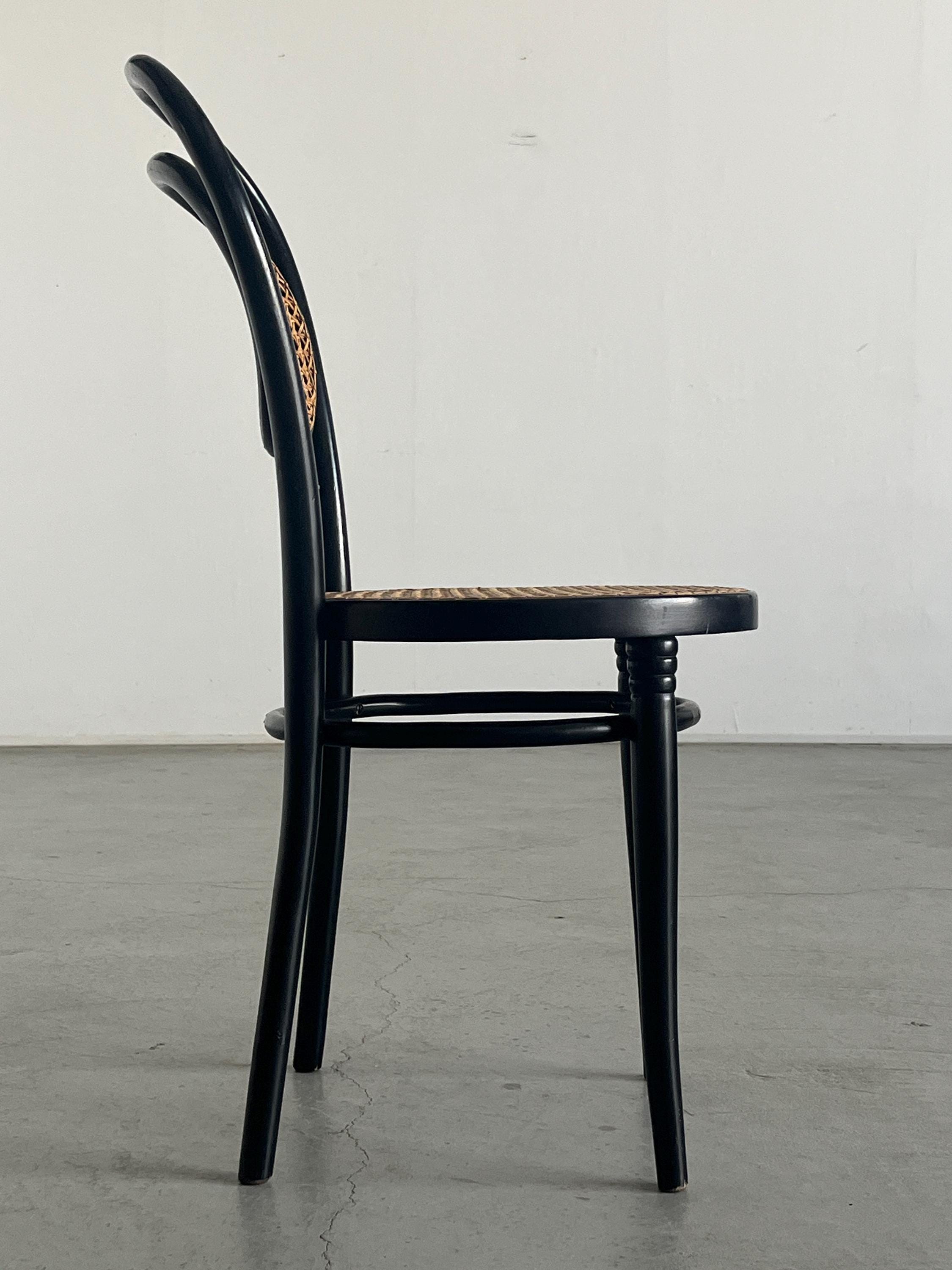 Bentwood Dining Chair in the Style of ‘215R’ by Thonet