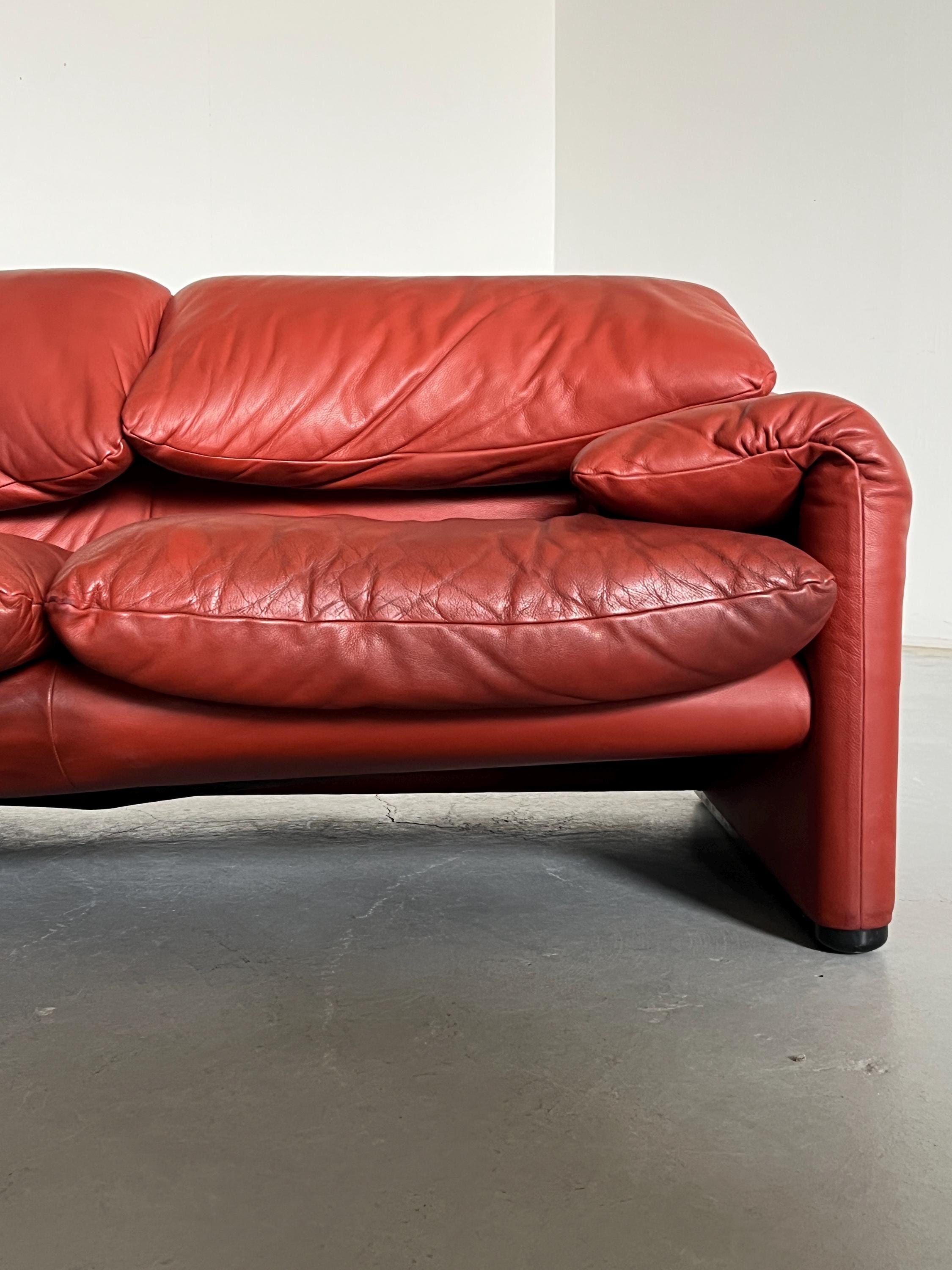 Iconic Vico Magistretti 'Maralunga' Three-seater Sofa by Cassina