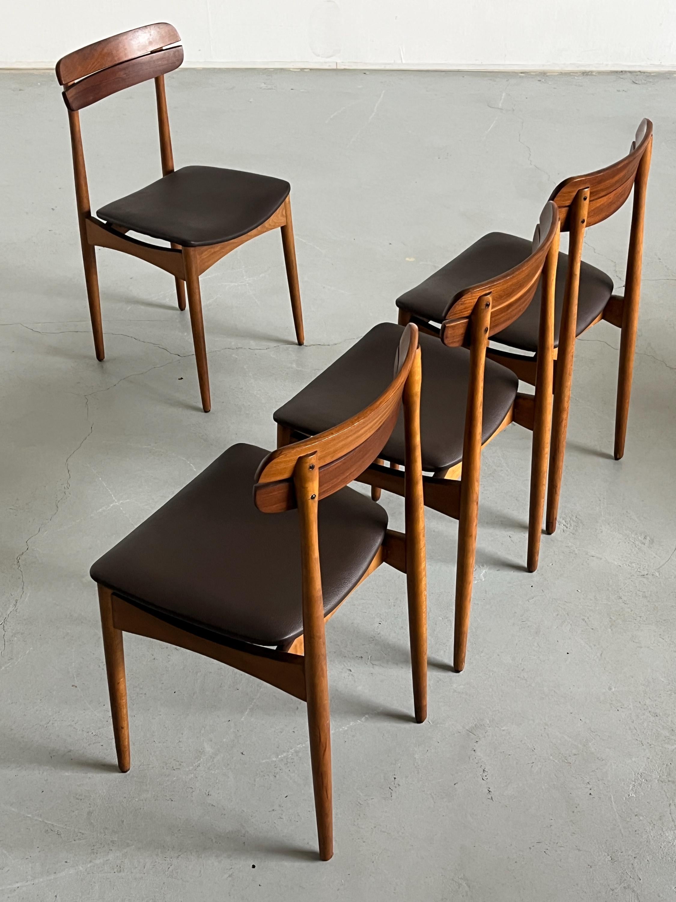 Danish Design Dining Chairs in Teak Wood