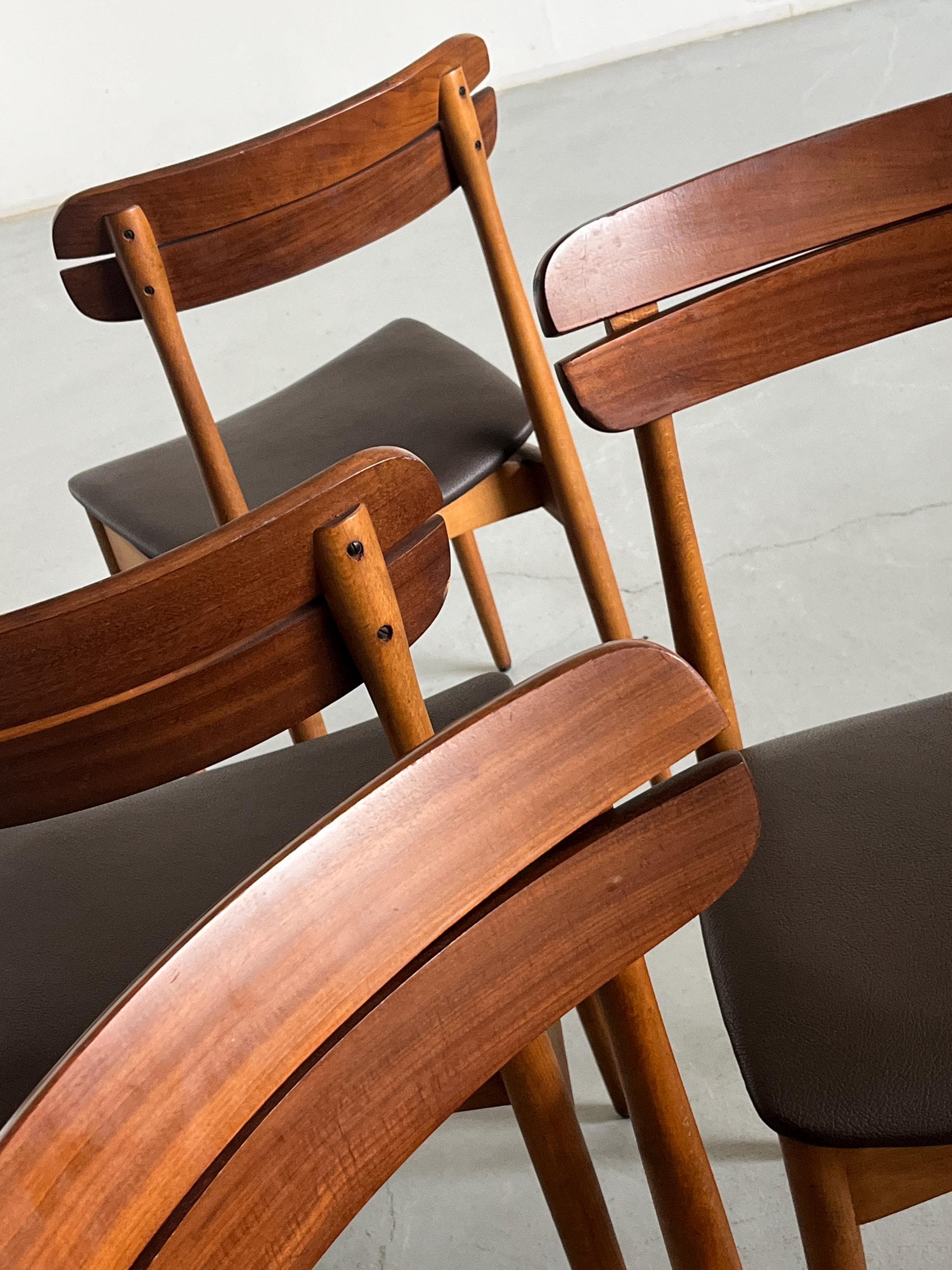 Danish Design Dining Chairs in Teak Wood