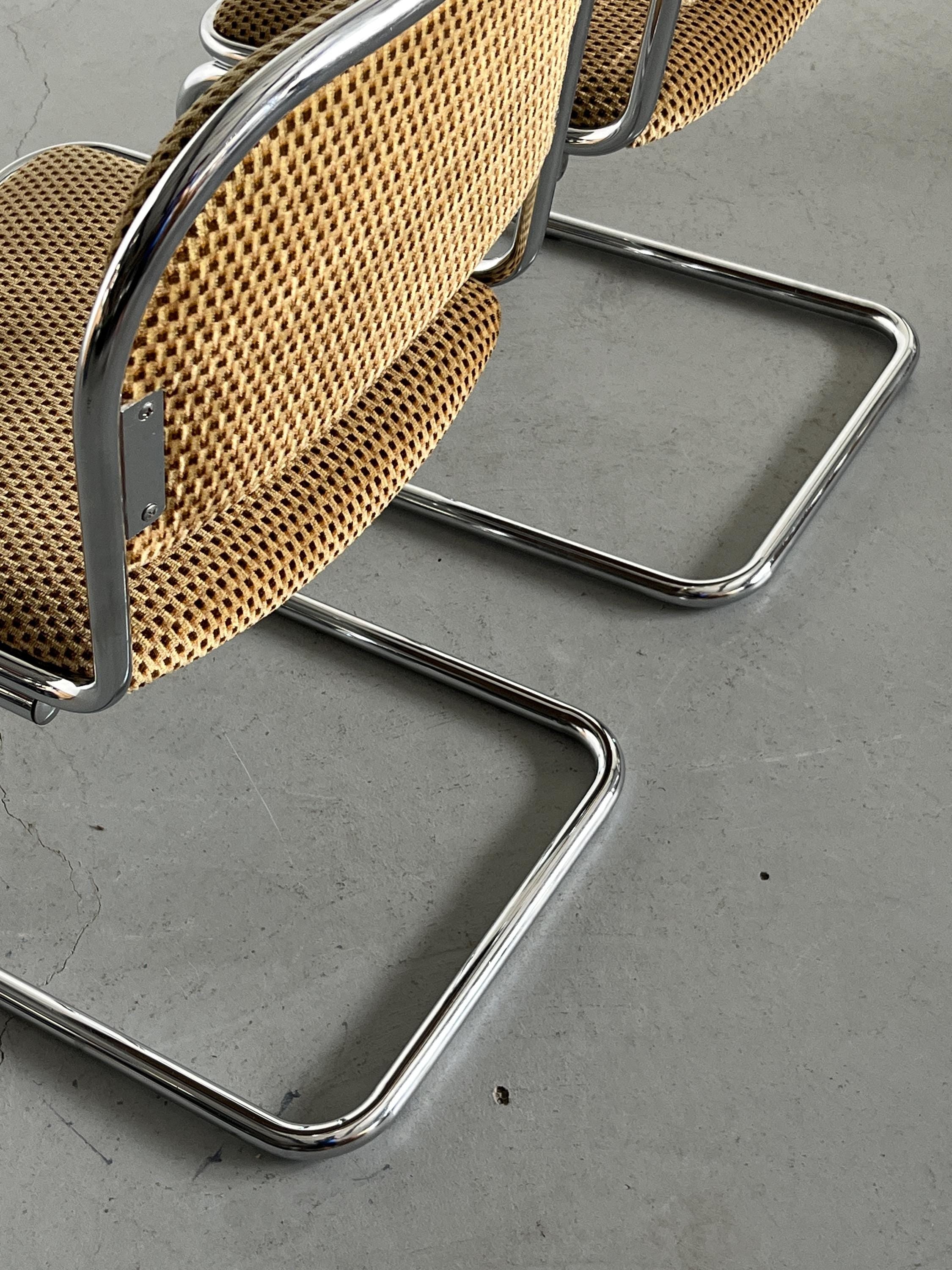 Bauhaus Design Cantilever Dining Chairs in Patterned Upholstery